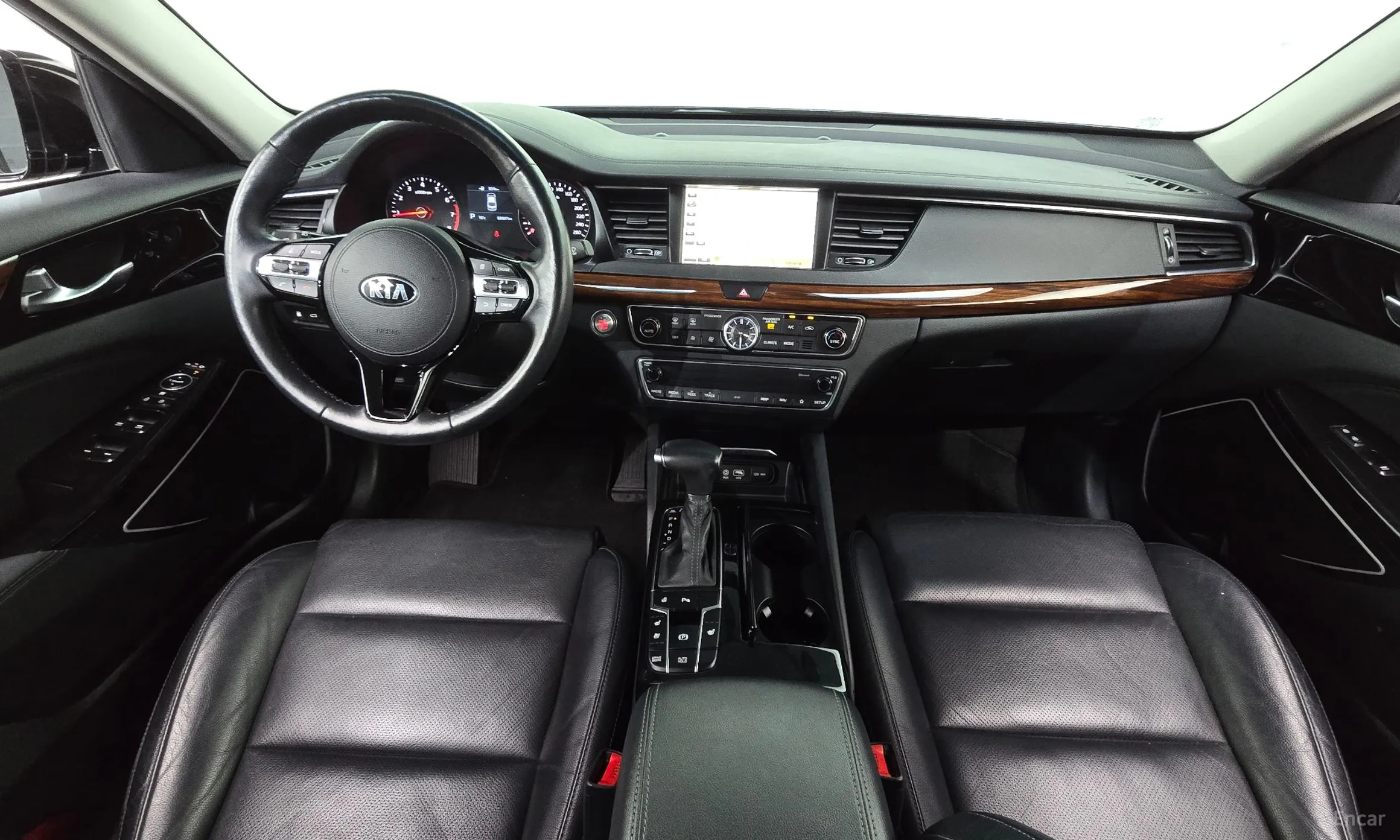 Kia K7 превью 7