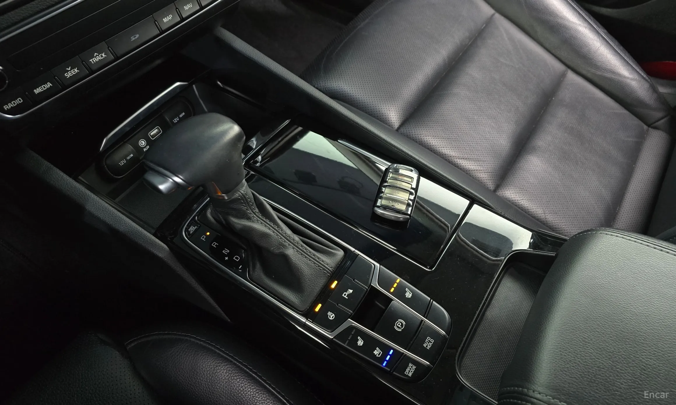 Kia K7 превью 9