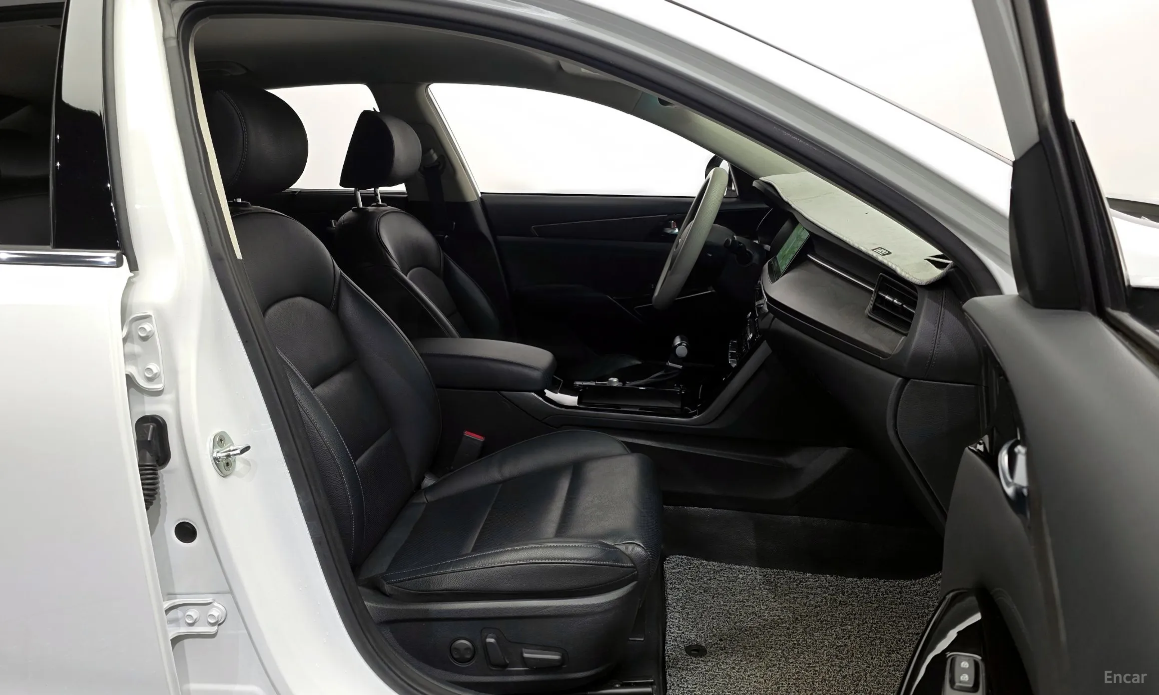 Kia K7 Premier превью 11