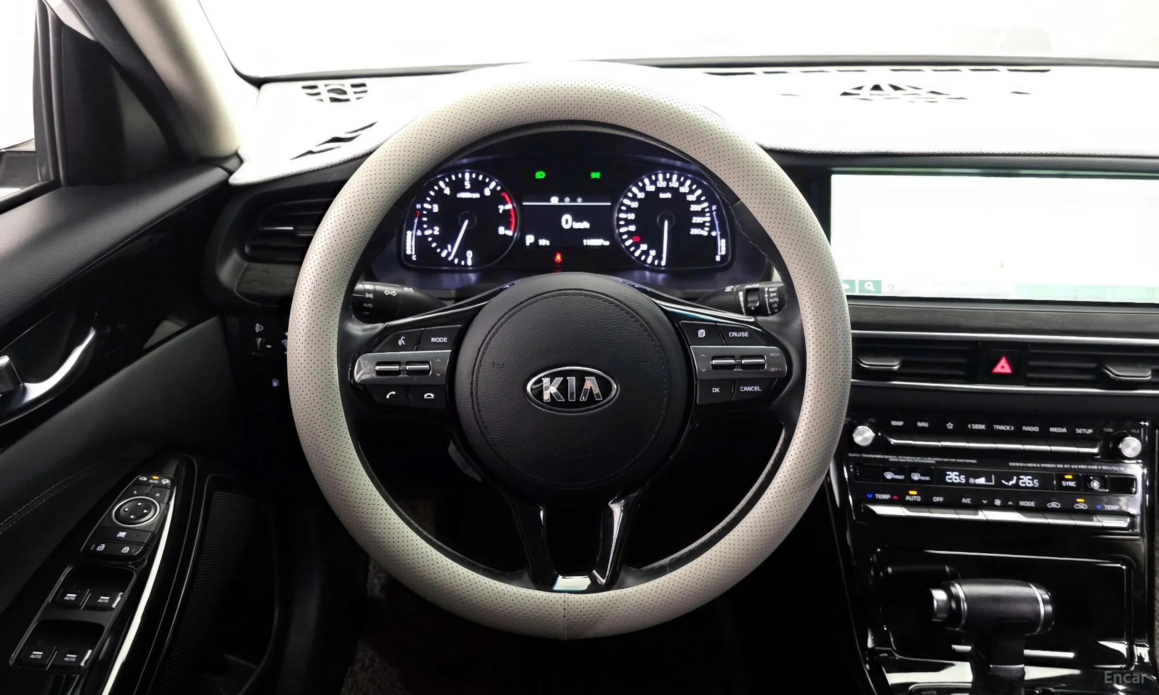 Kia K7 Premier превью 13
