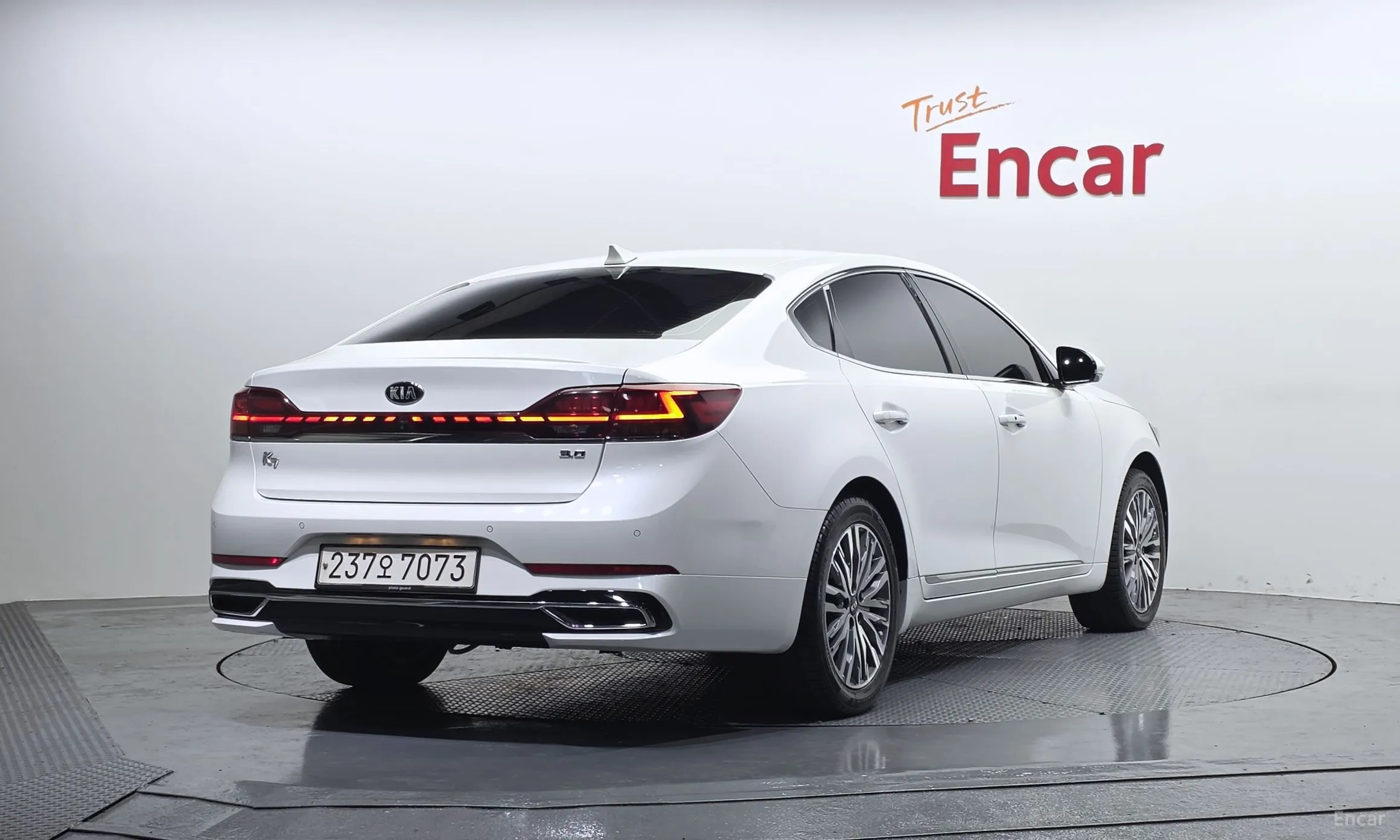 Kia K7 Premier
