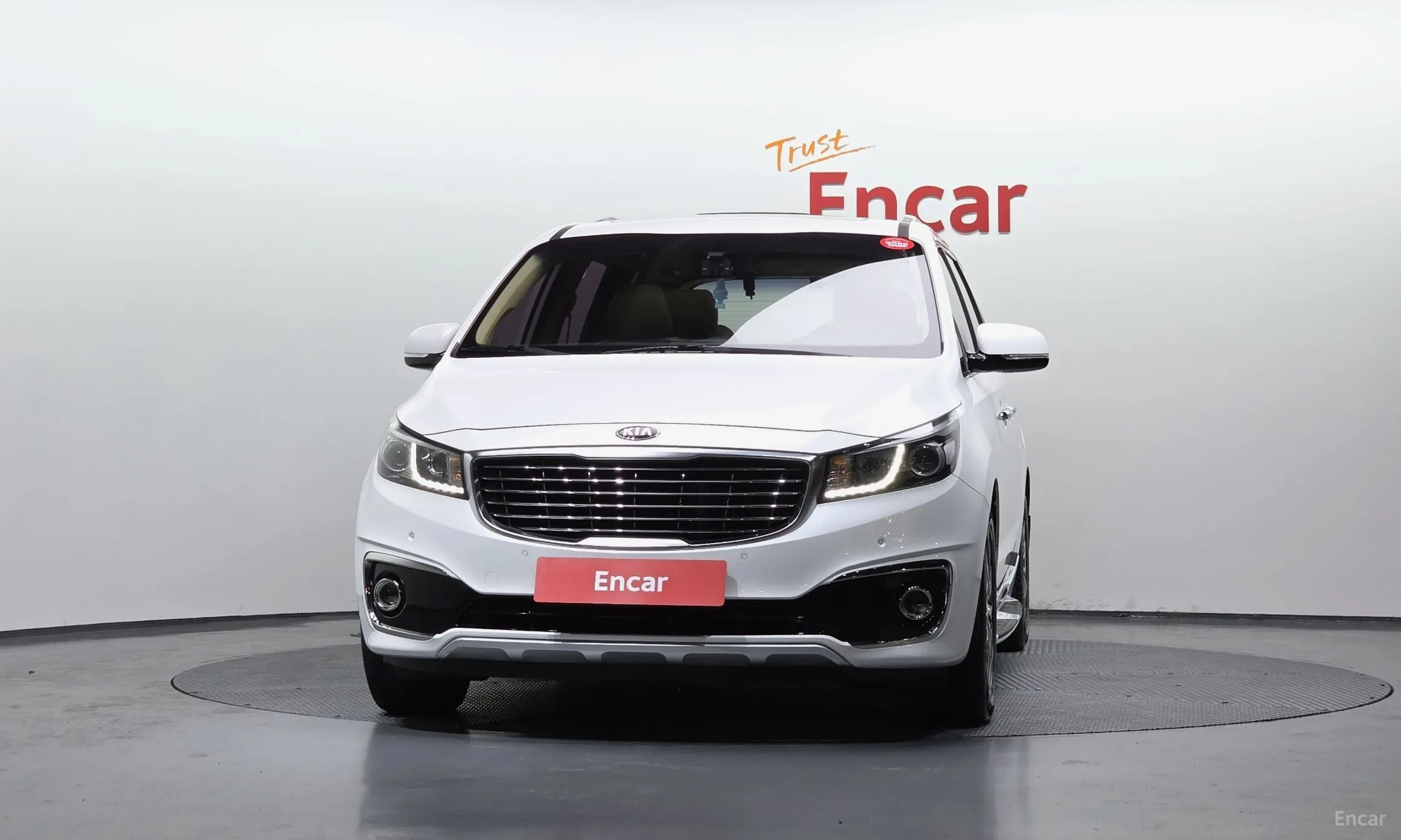 Kia Carnival превью 3