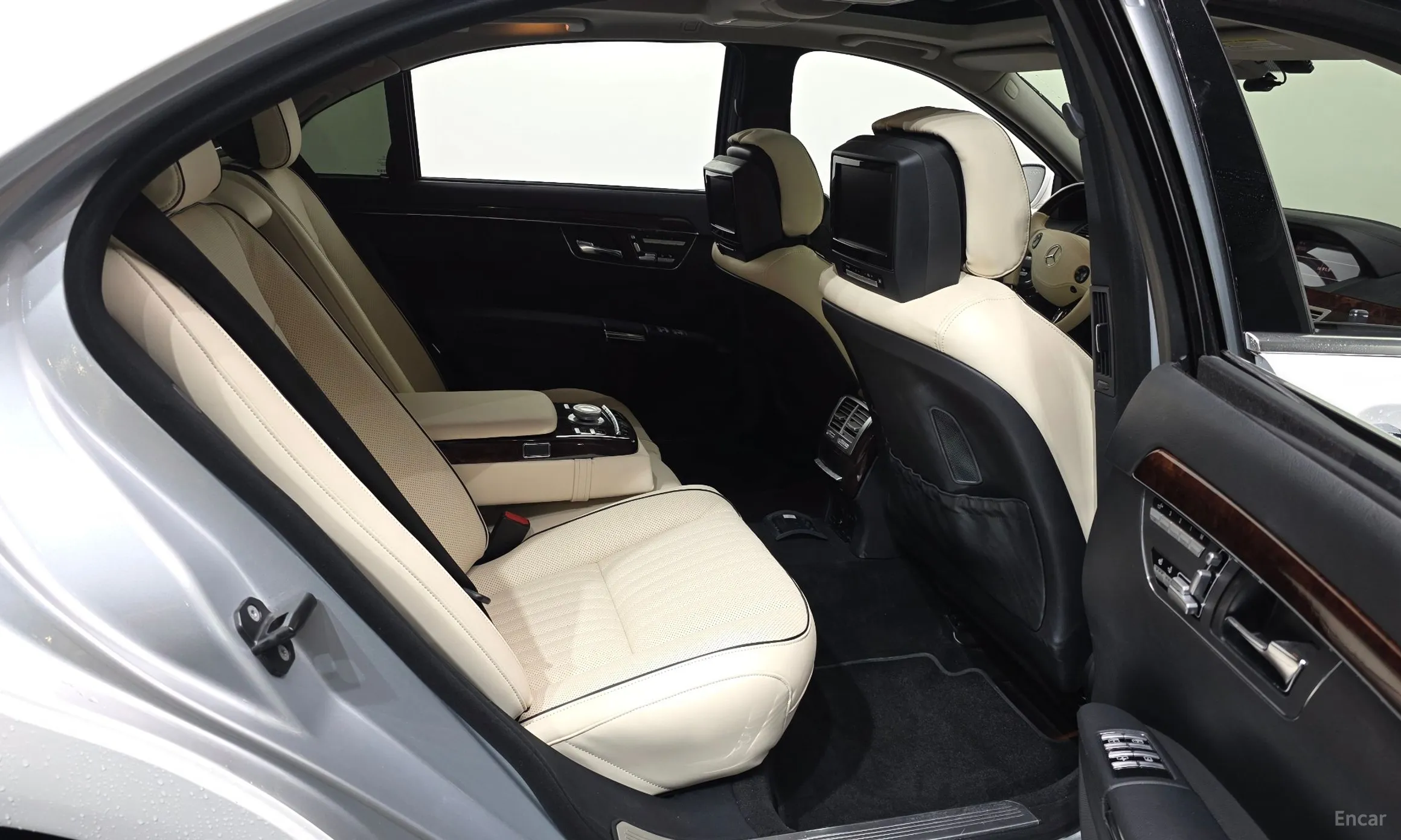 Mercedes Benz S-Class W221 превью 12