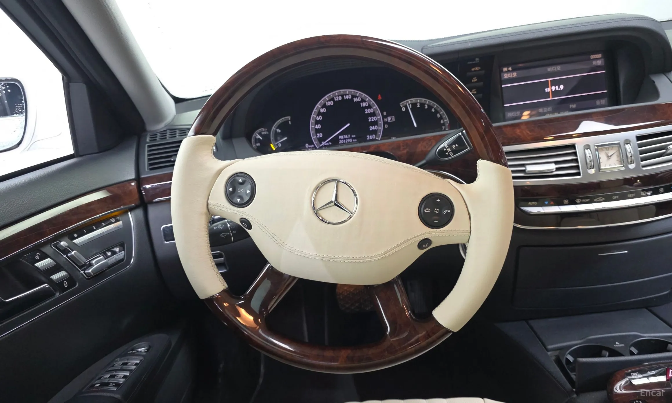 Mercedes Benz S-Class W221 превью 13