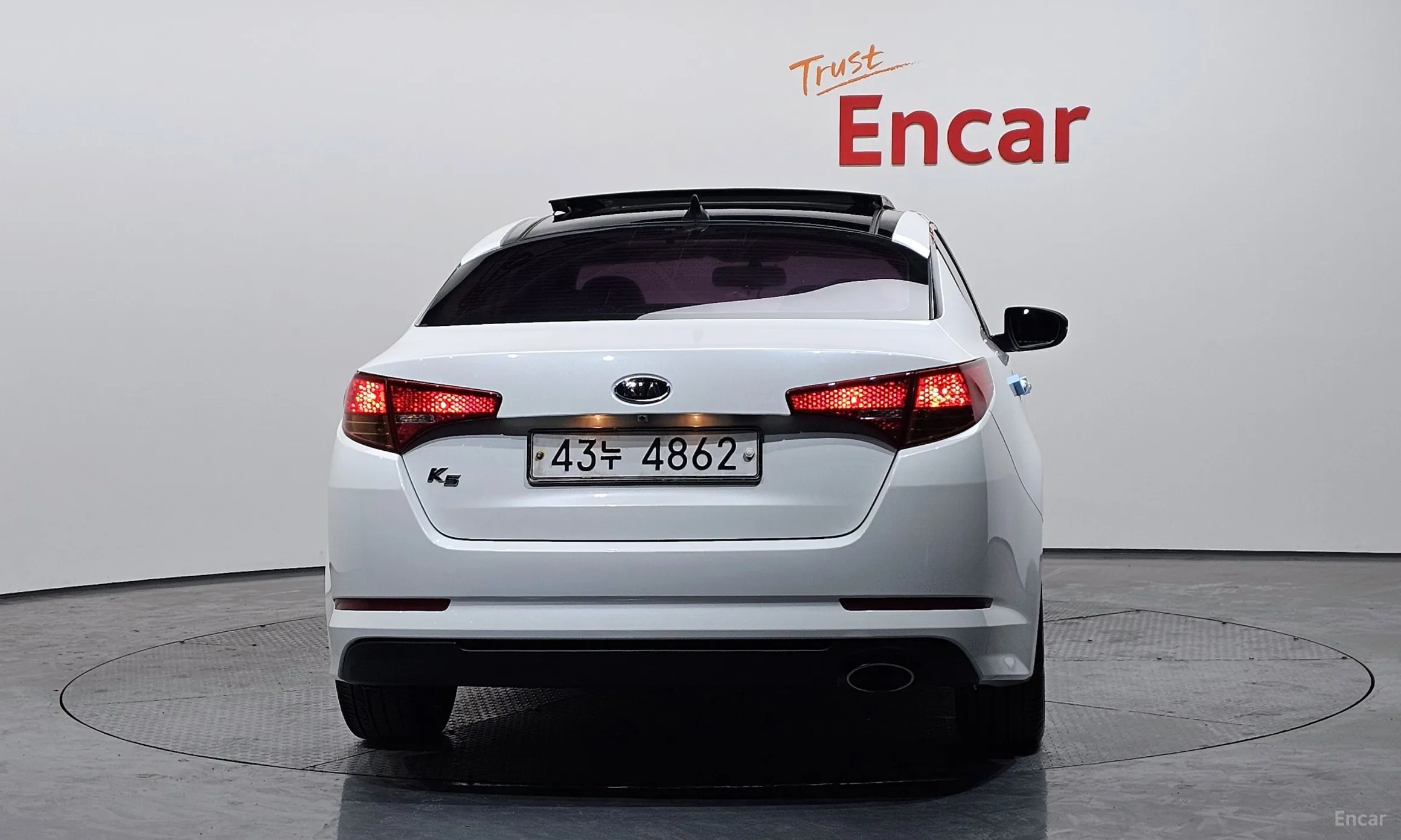 Kia K5 превью 4