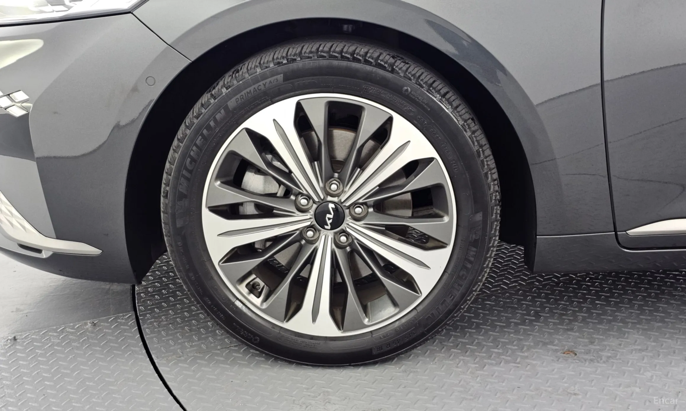 Kia K8 превью 5