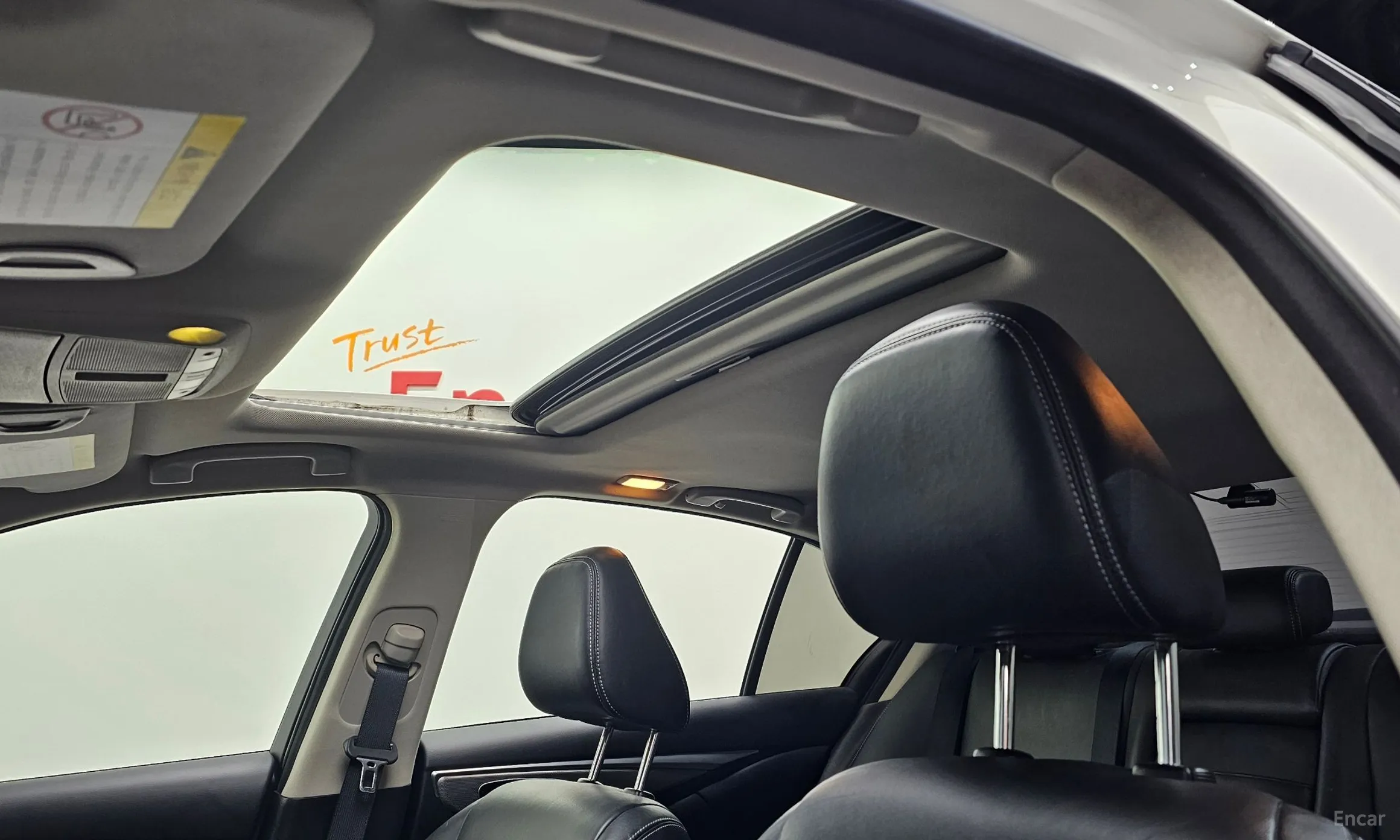 Infiniti Q50 превью 19
