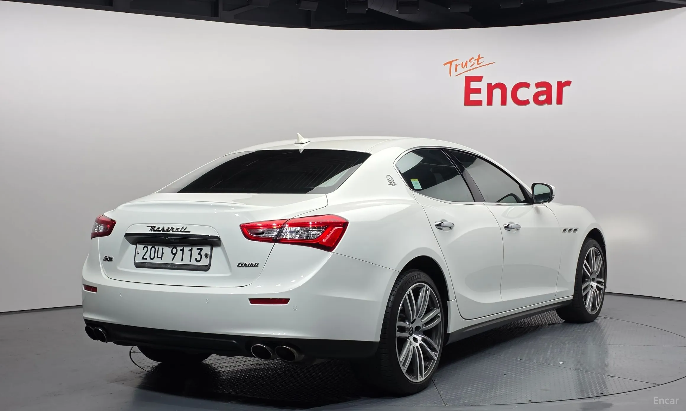 Maserati Ghibli превью 2