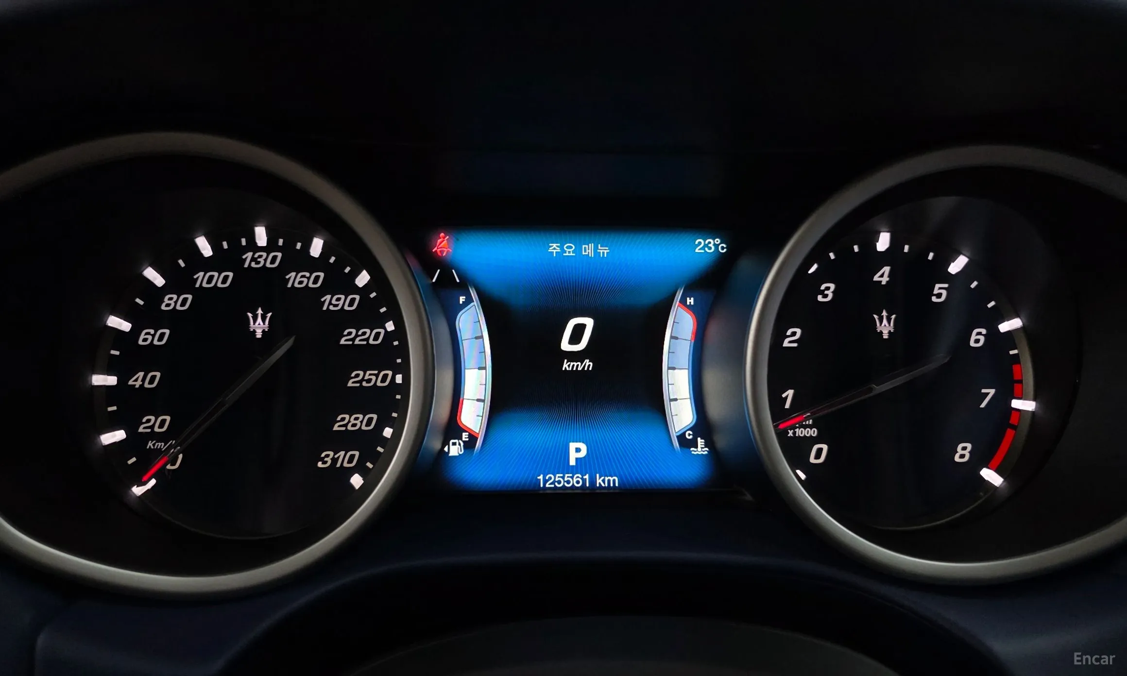 Maserati Ghibli превью 8