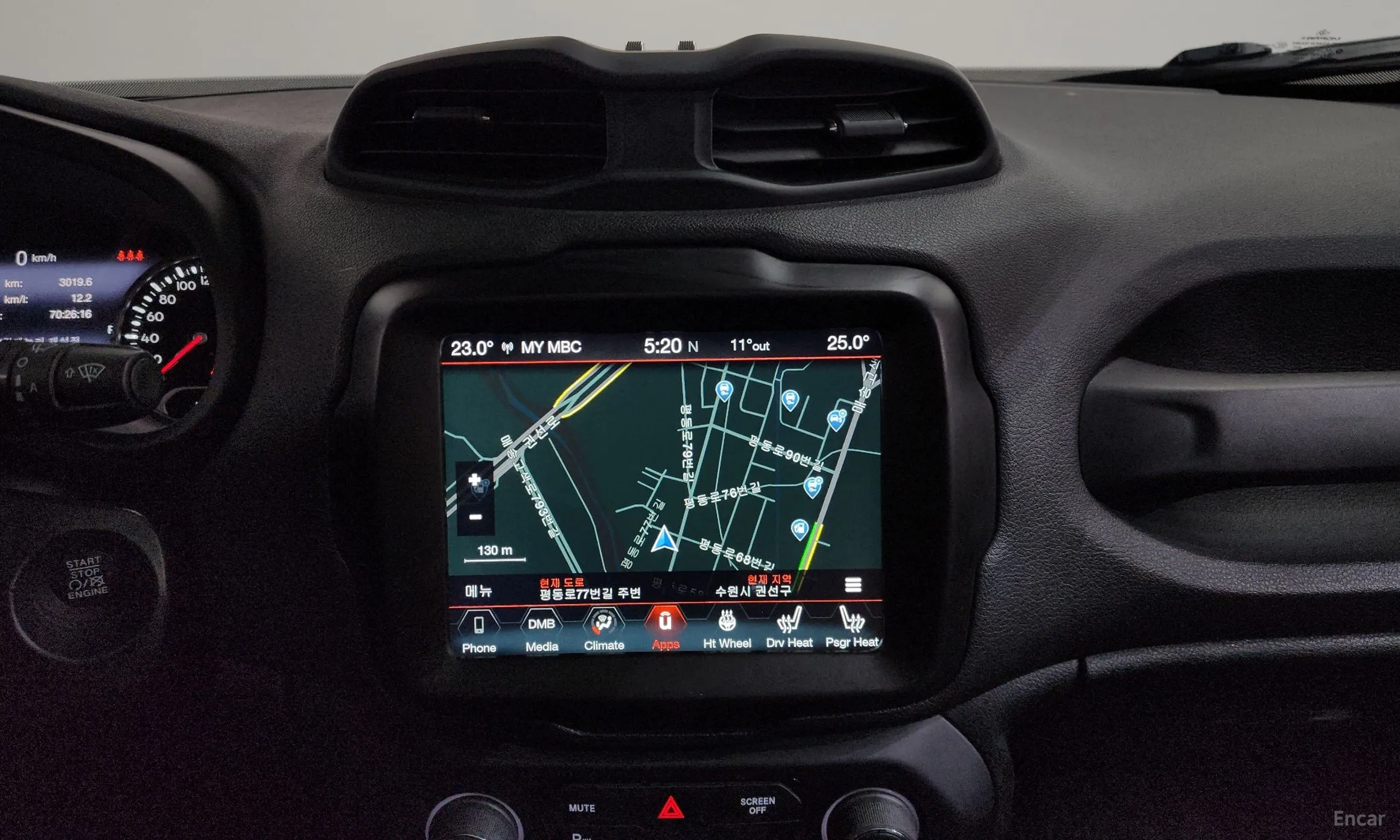 Jeep Renegade превью 14