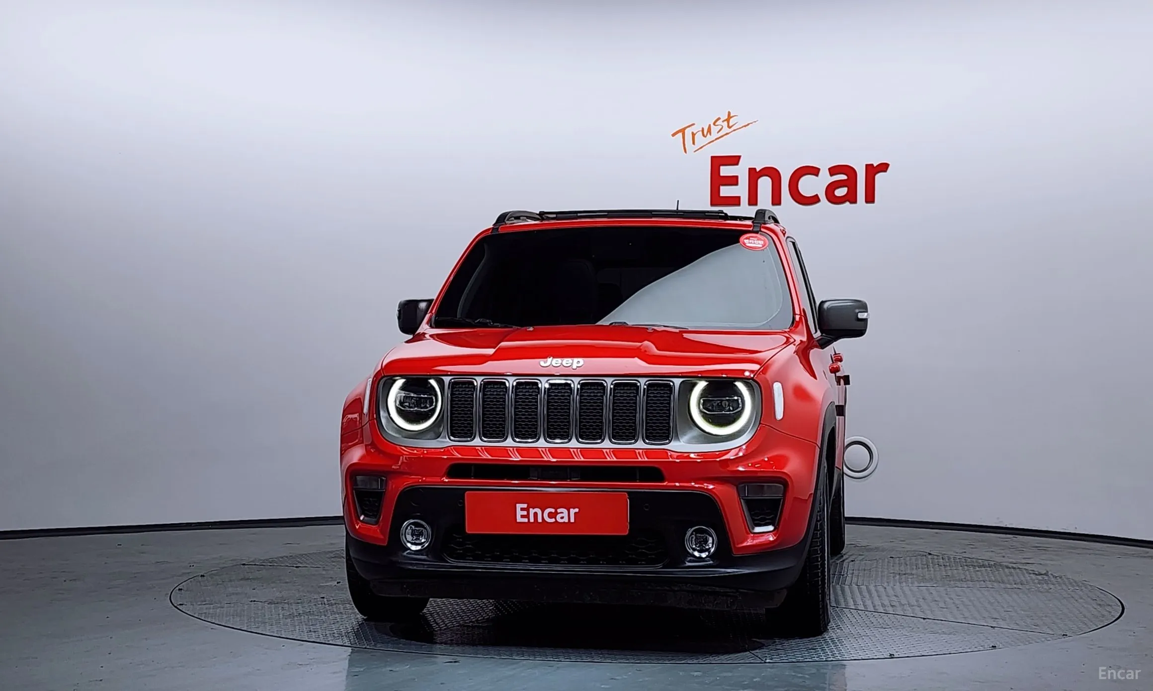 Jeep Renegade превью 3