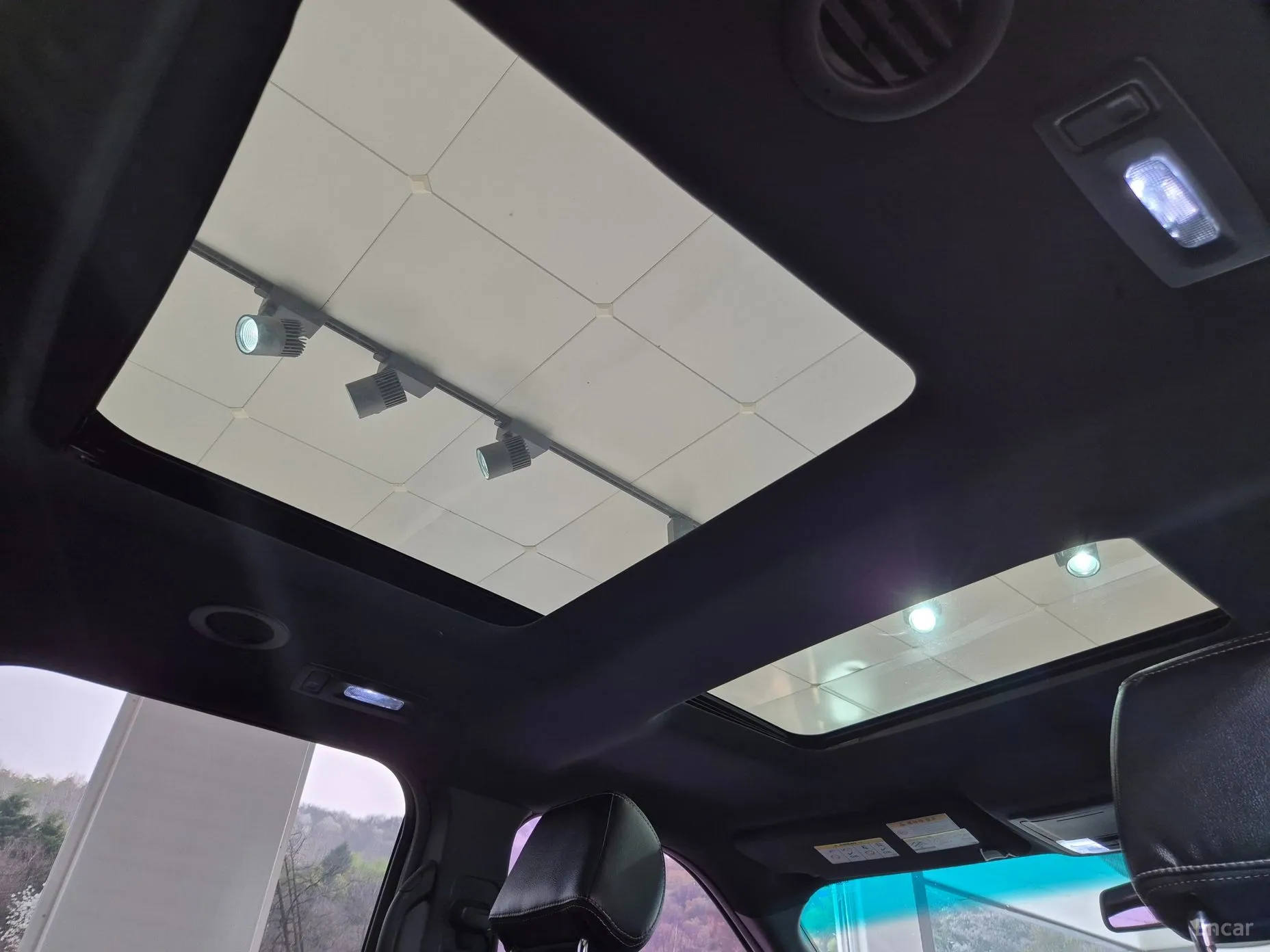 Ford Explorer превью 18