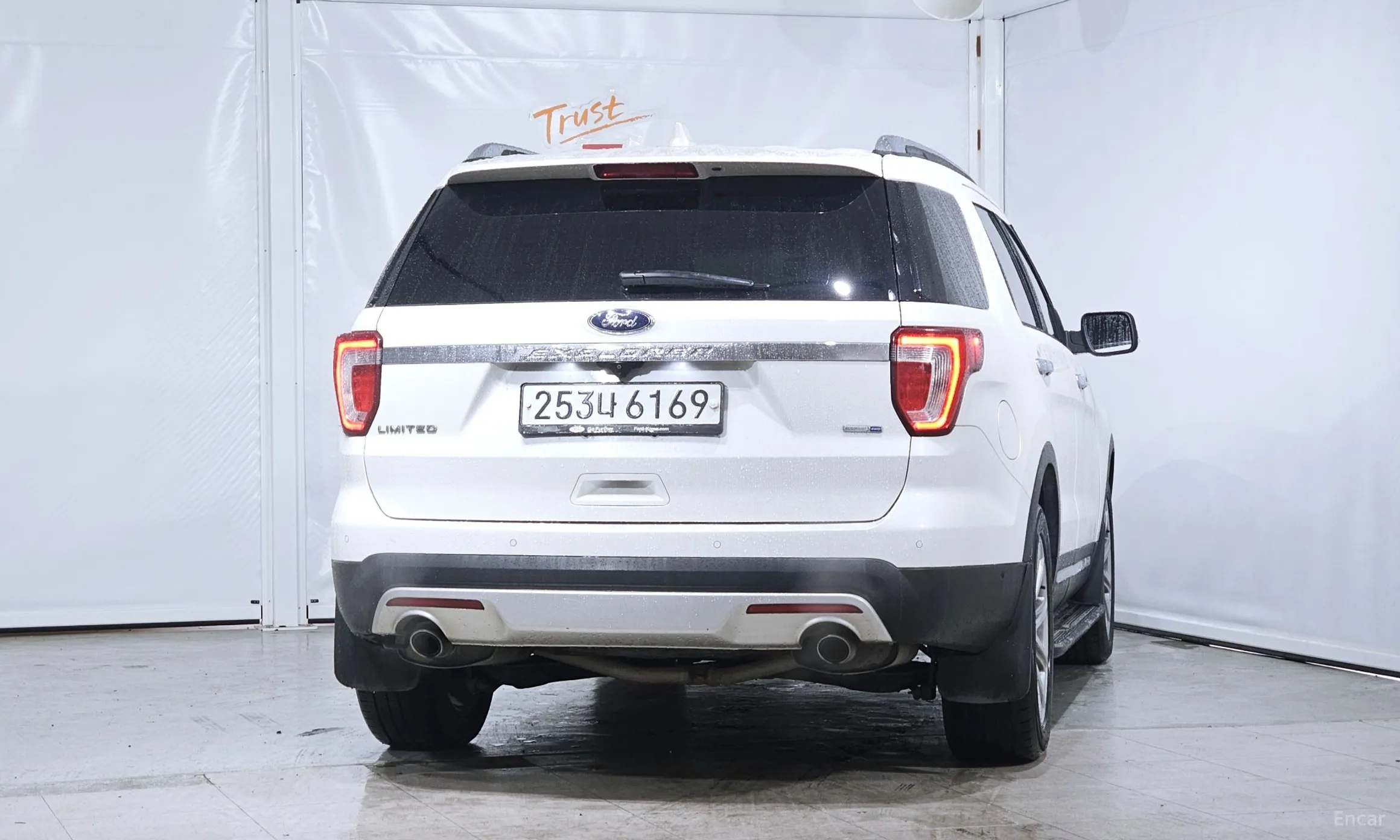 Ford Explorer превью 4