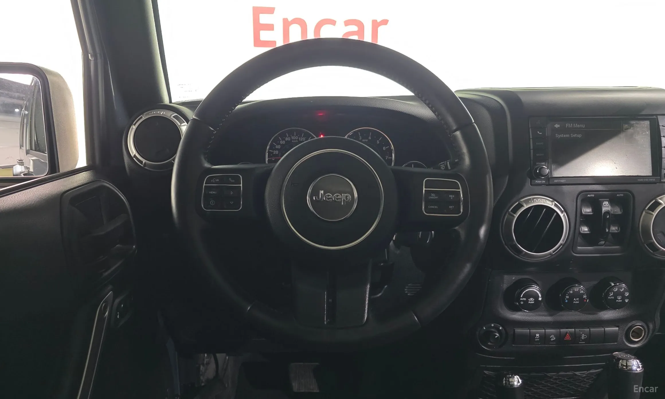 Jeep Wrangler (JK) превью 13