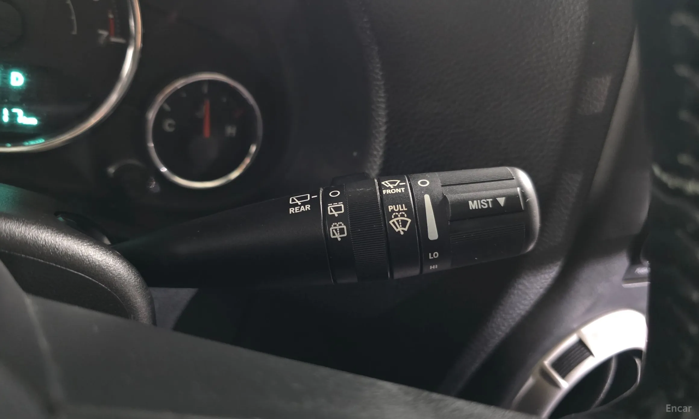 Jeep Wrangler (JK) превью 18