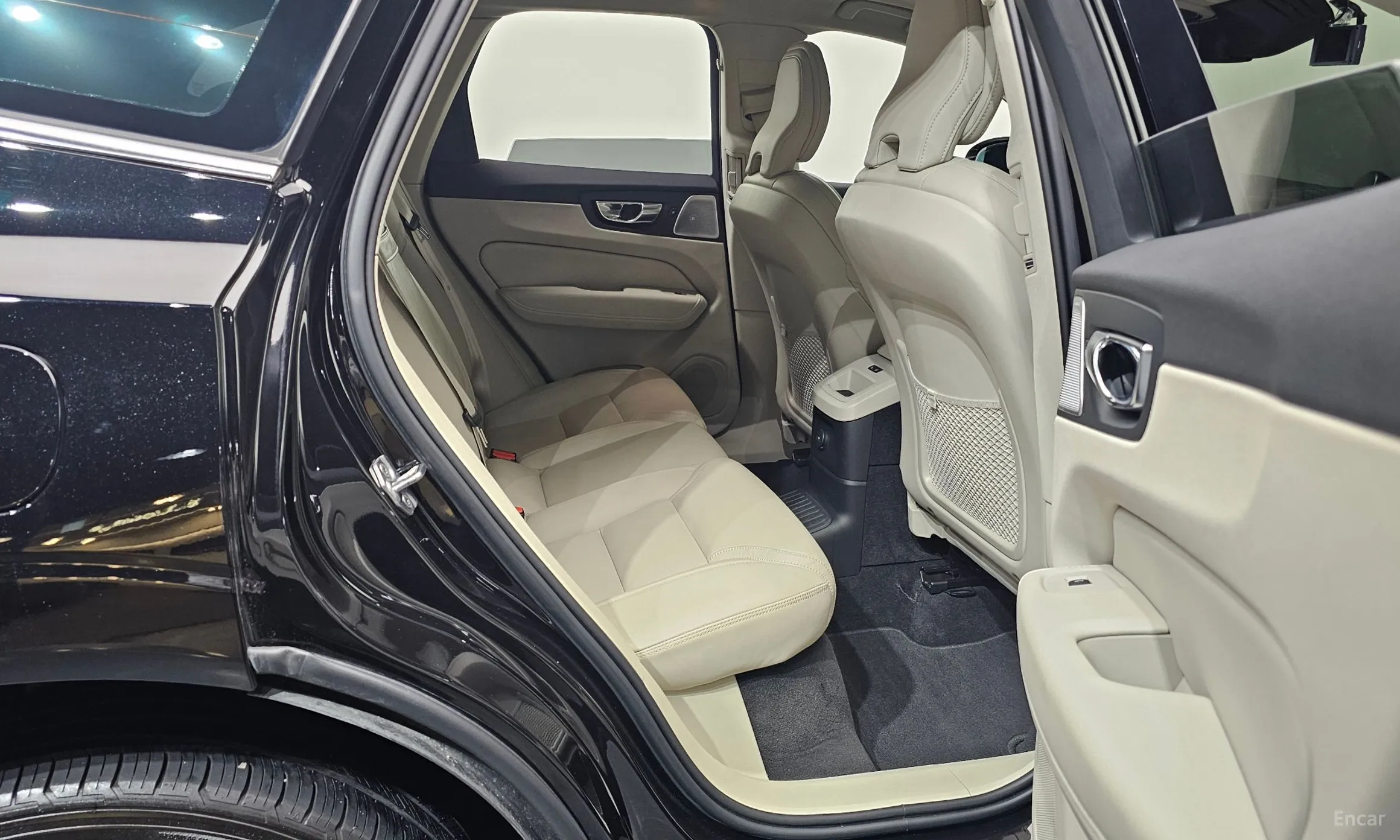 Volvo XC60 Gen 2 превью 12
