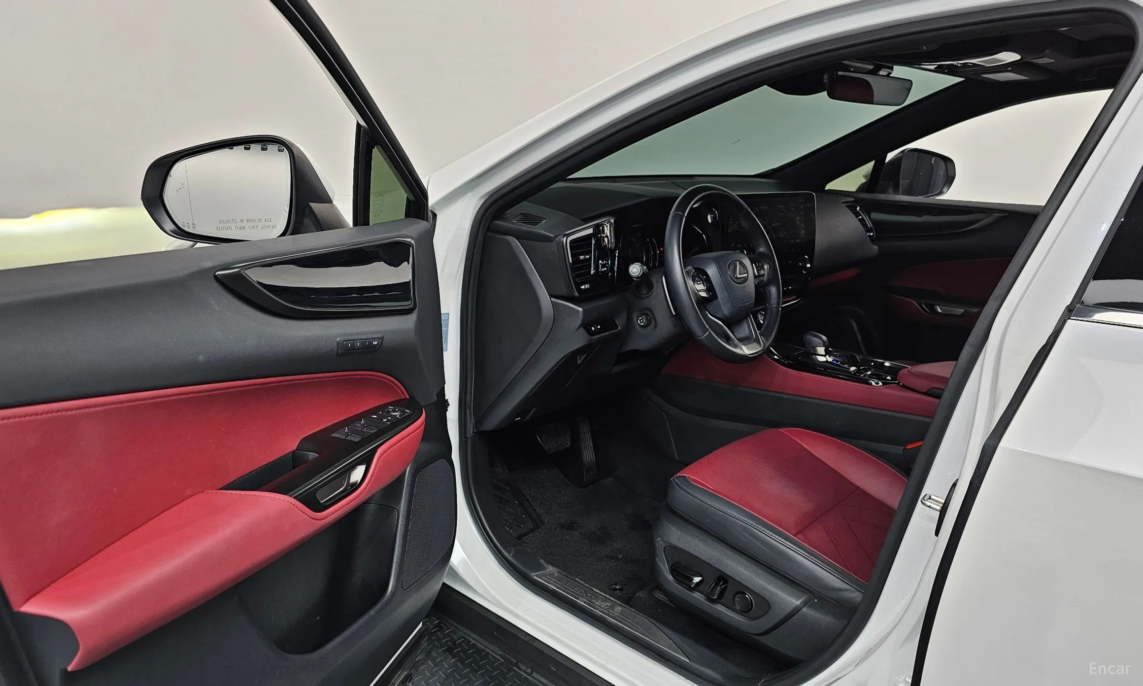 Lexus NX350h Gen 2 превью 10