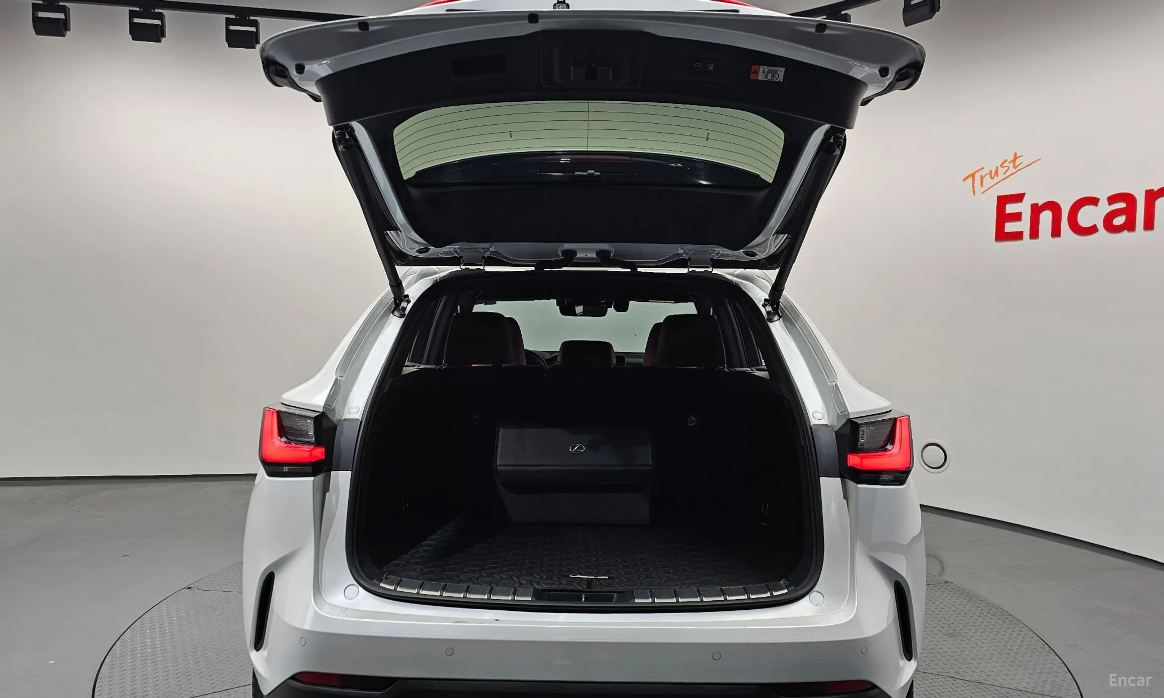 Lexus NX350h Gen 2 превью 20