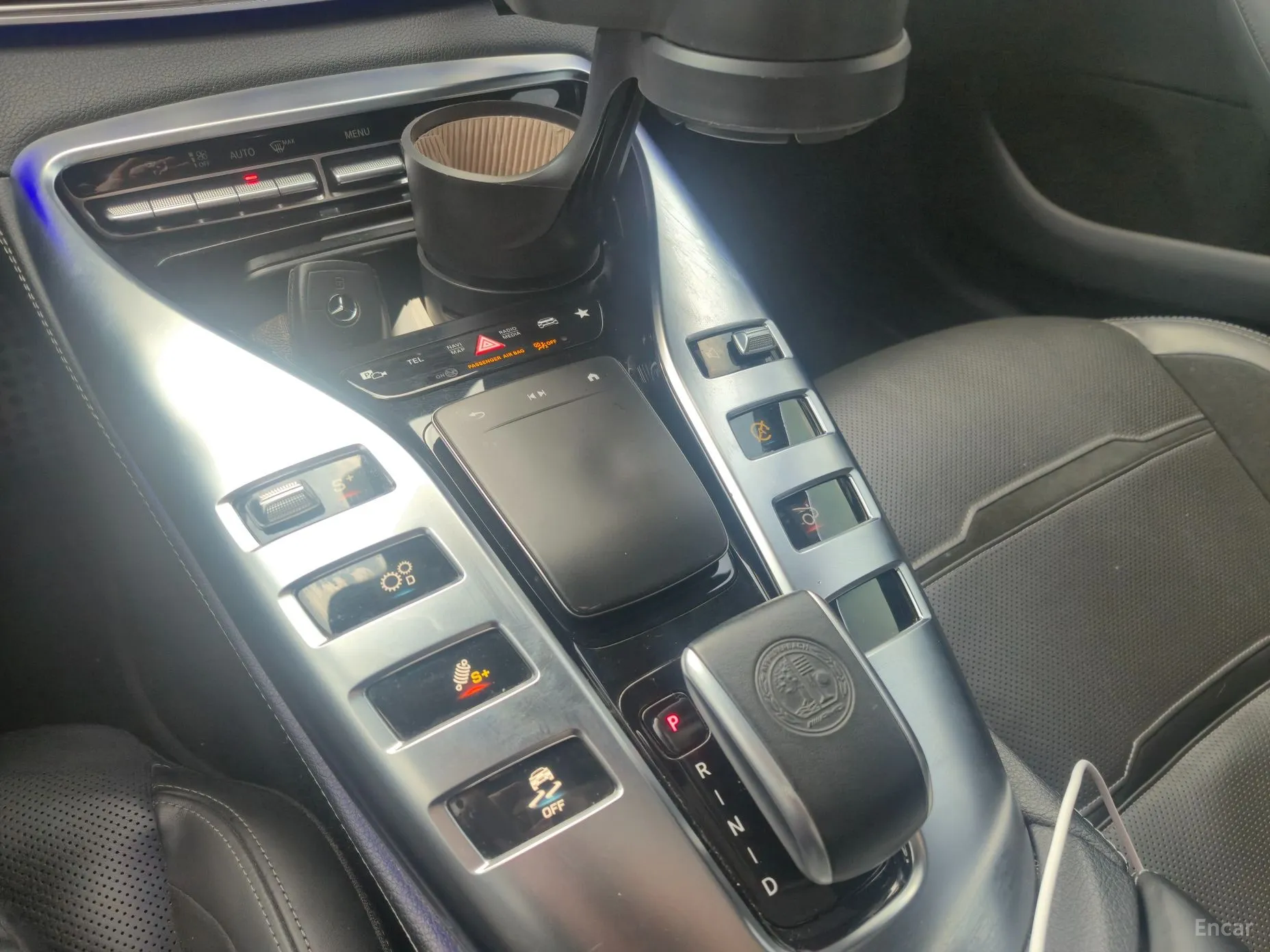 Mercedes Benz AMG GT превью 13