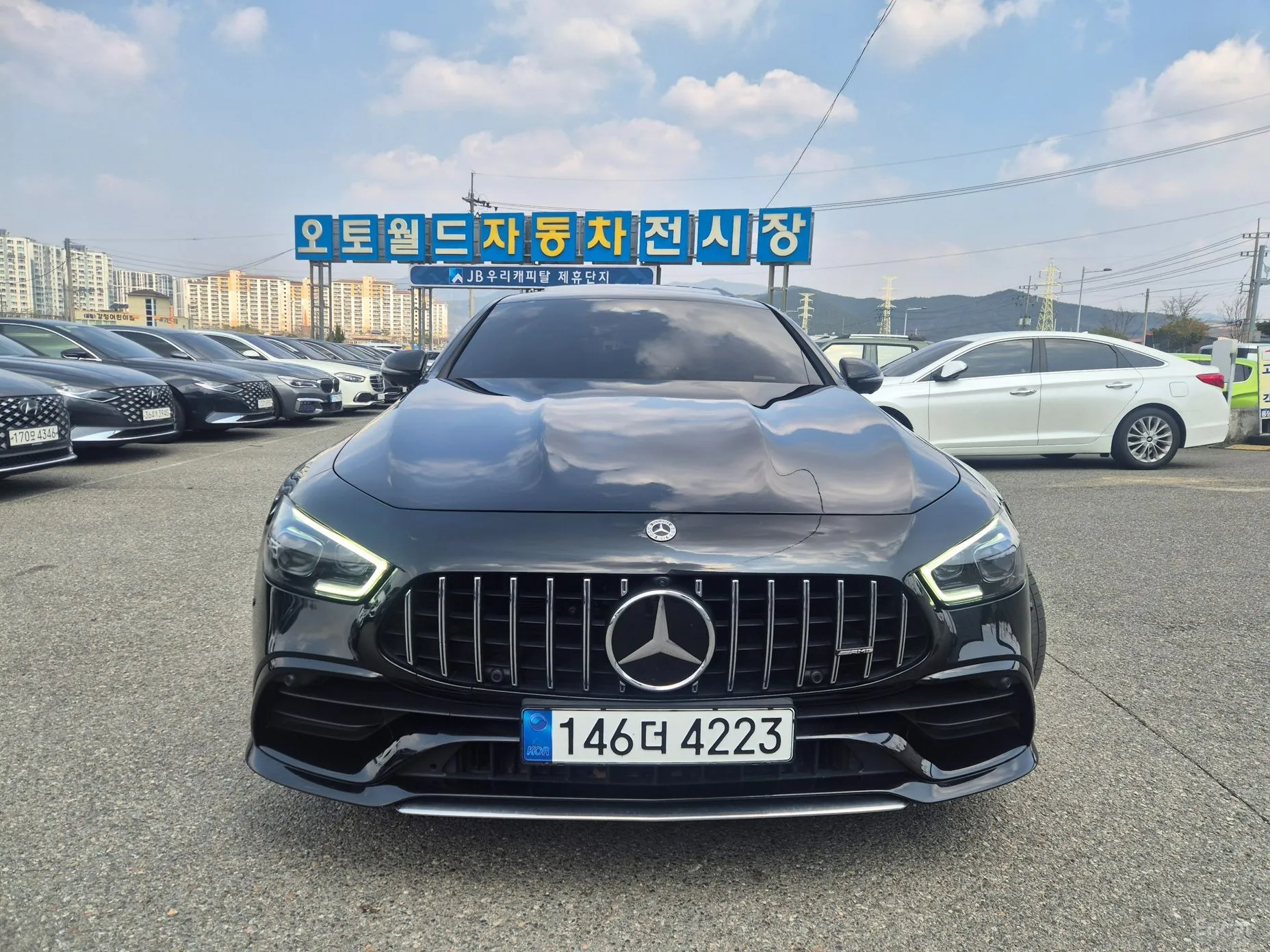 Mercedes Benz AMG GT