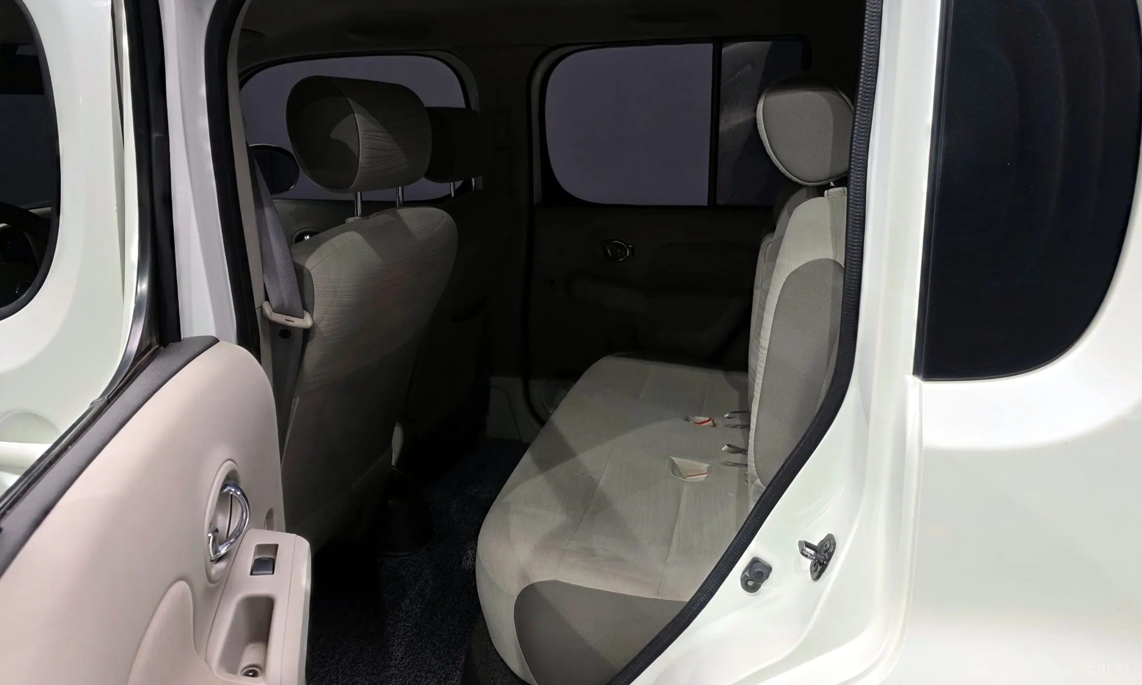 Nissan Cube превью 12
