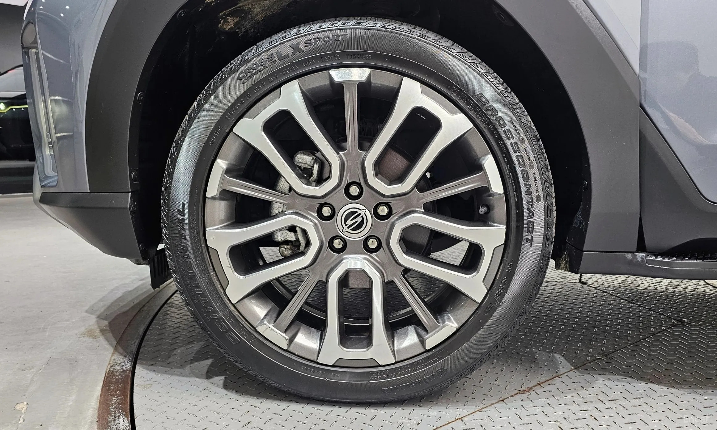 KG Mobility (SsangYong) Torres превью 5
