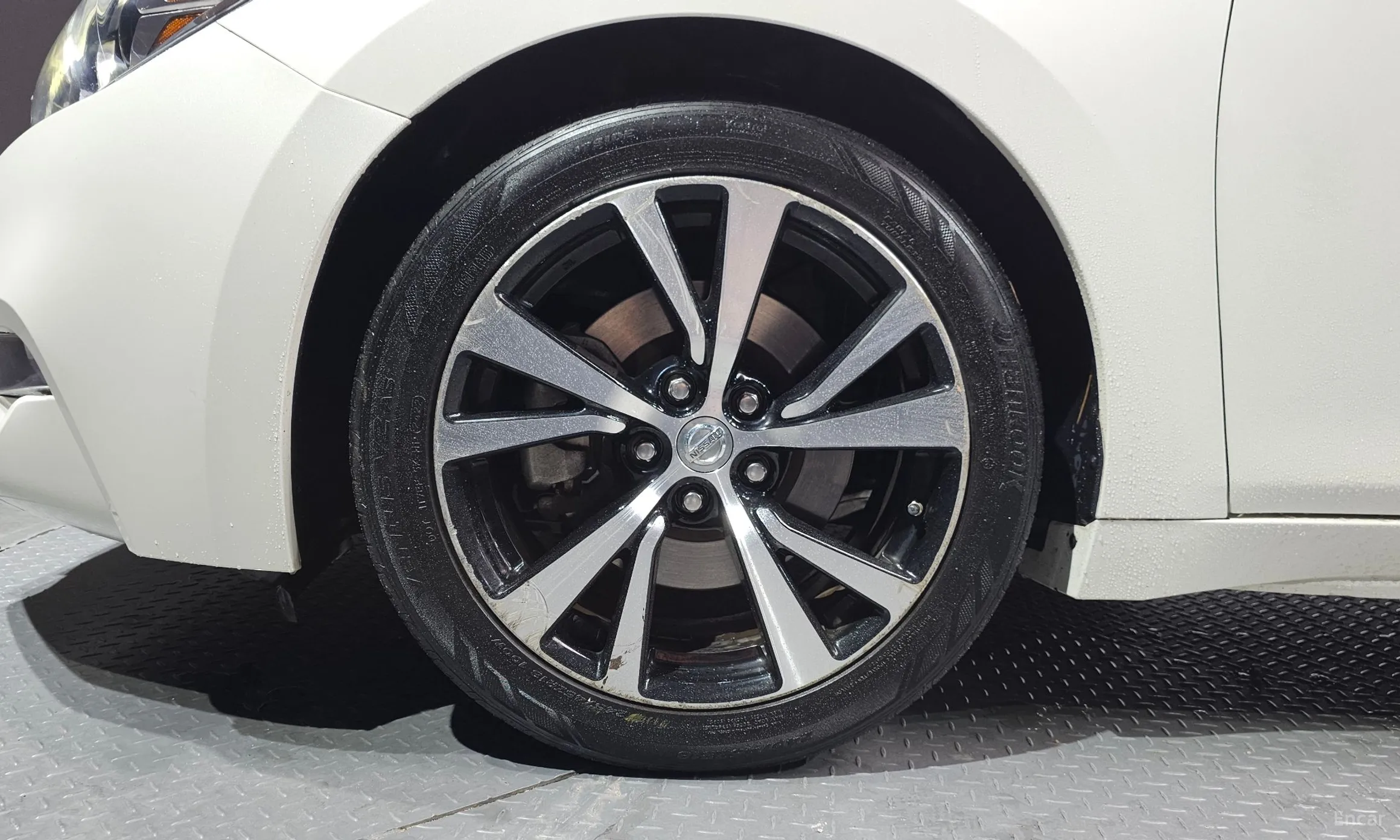 Nissan Maxima (A36) превью 5