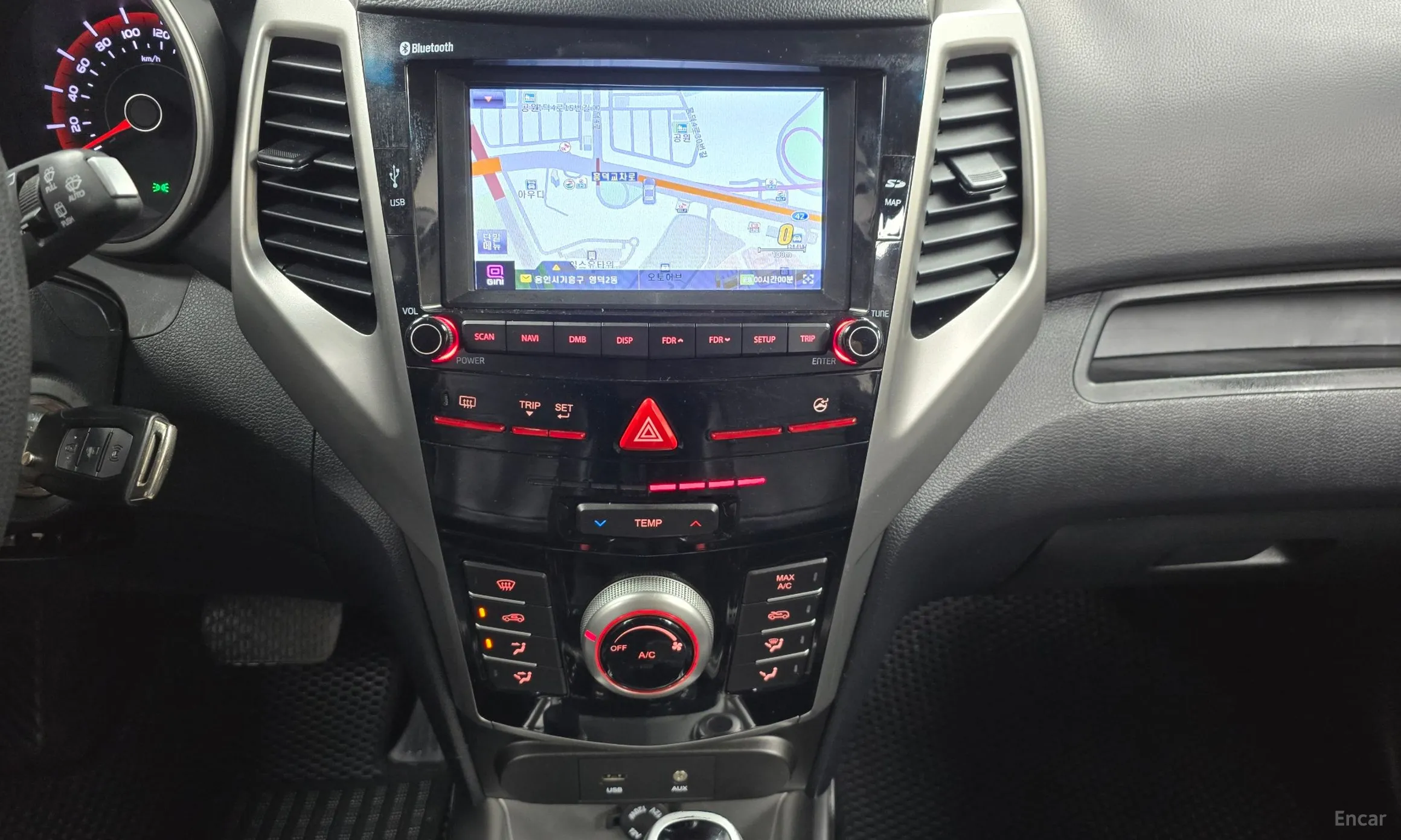 KG Mobility (SsangYong) Tivoli, Lazio превью 14