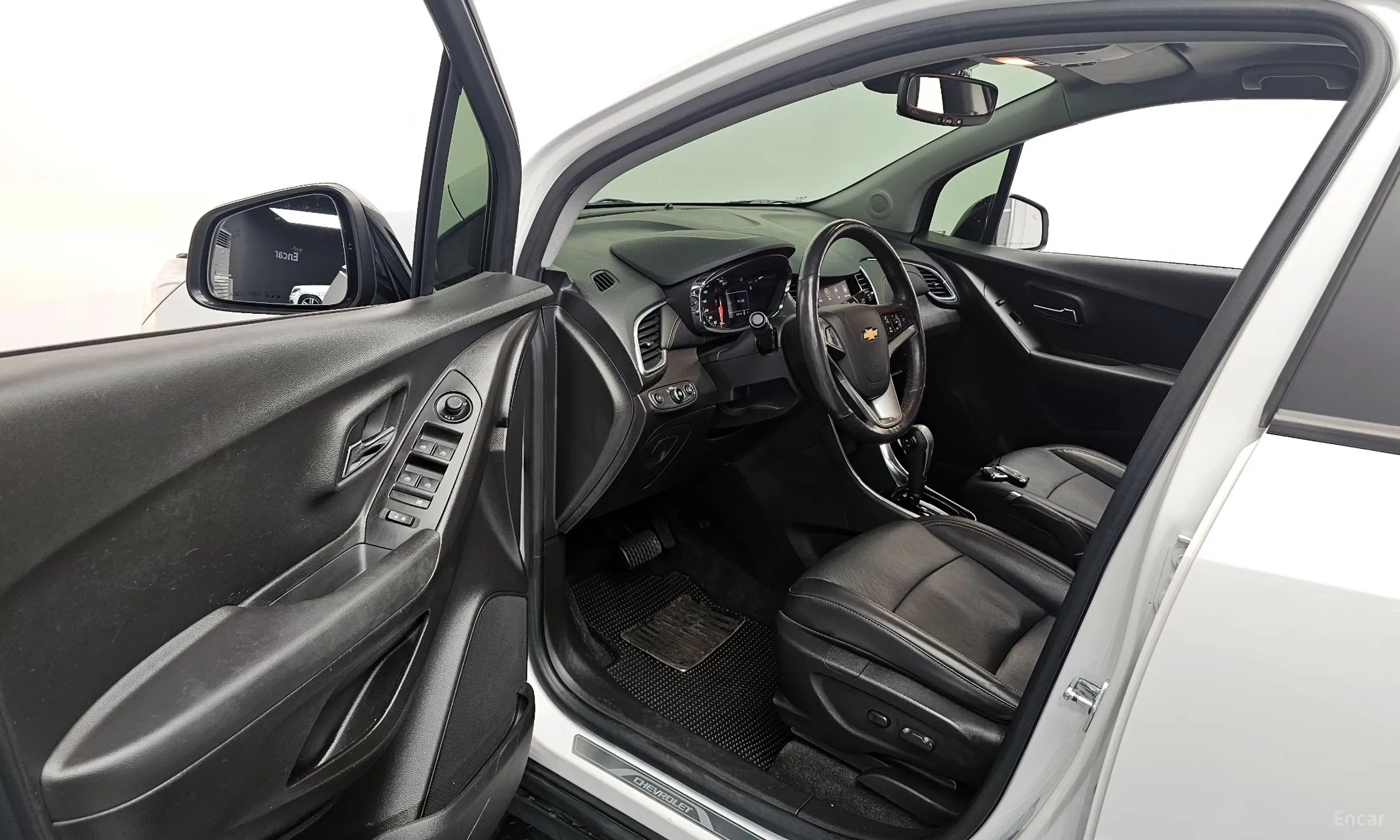 Chevrolet (GM Daewoo) Trax превью 10