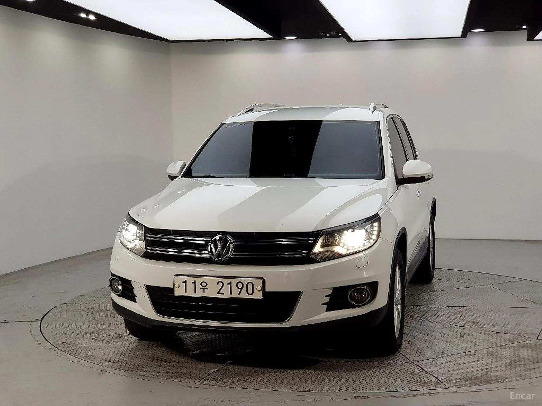 Volkswagen New Tiguan превью 2