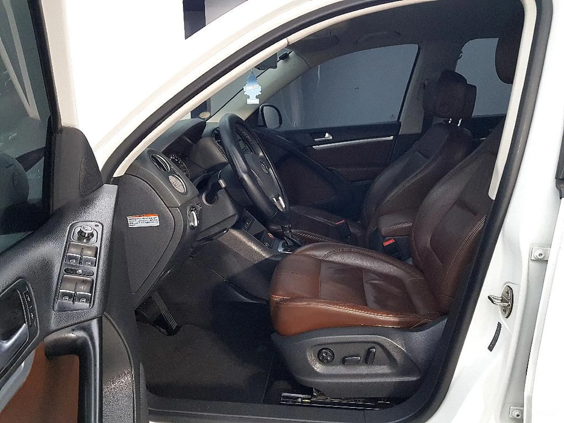 Volkswagen New Tiguan превью 8