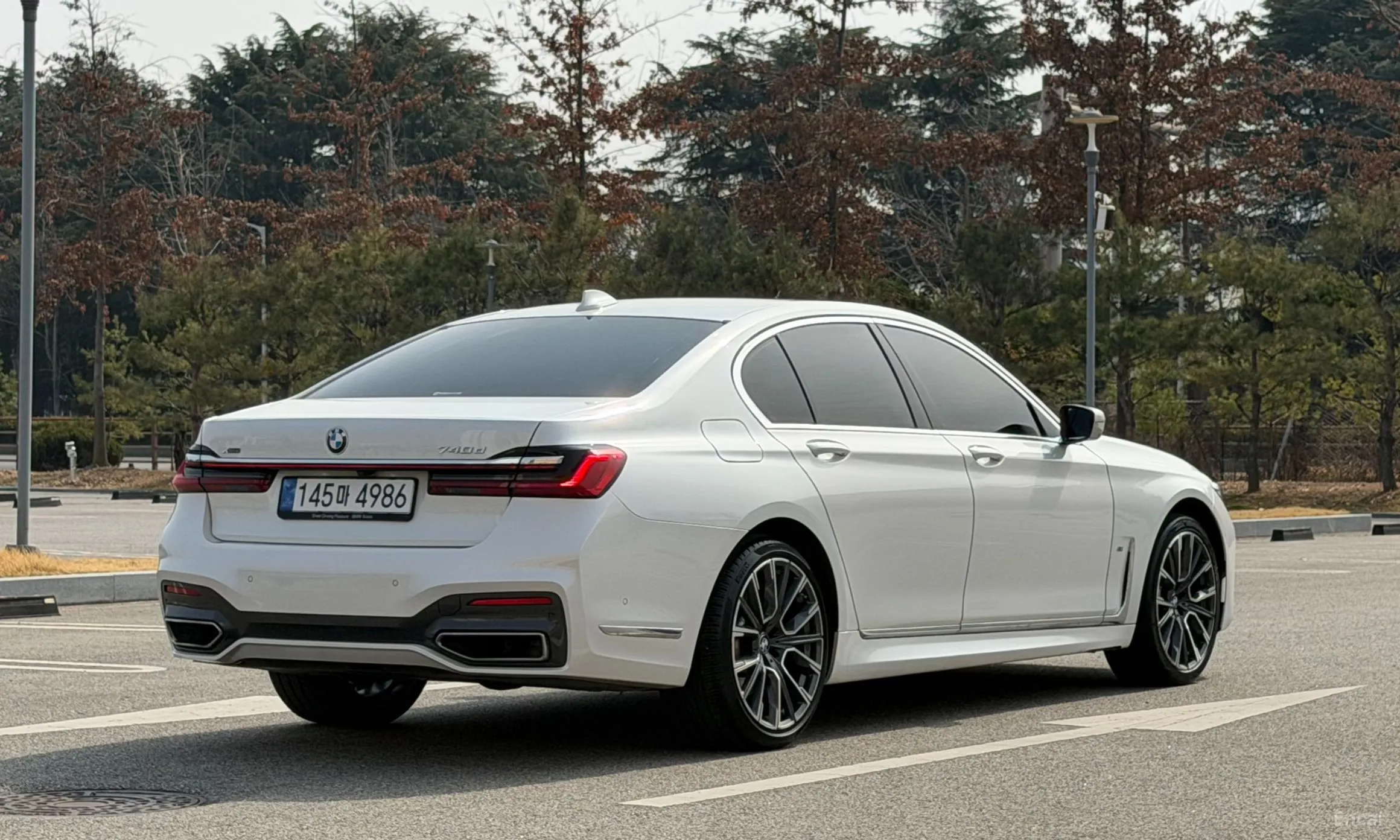 BMW 7 Series (G11)