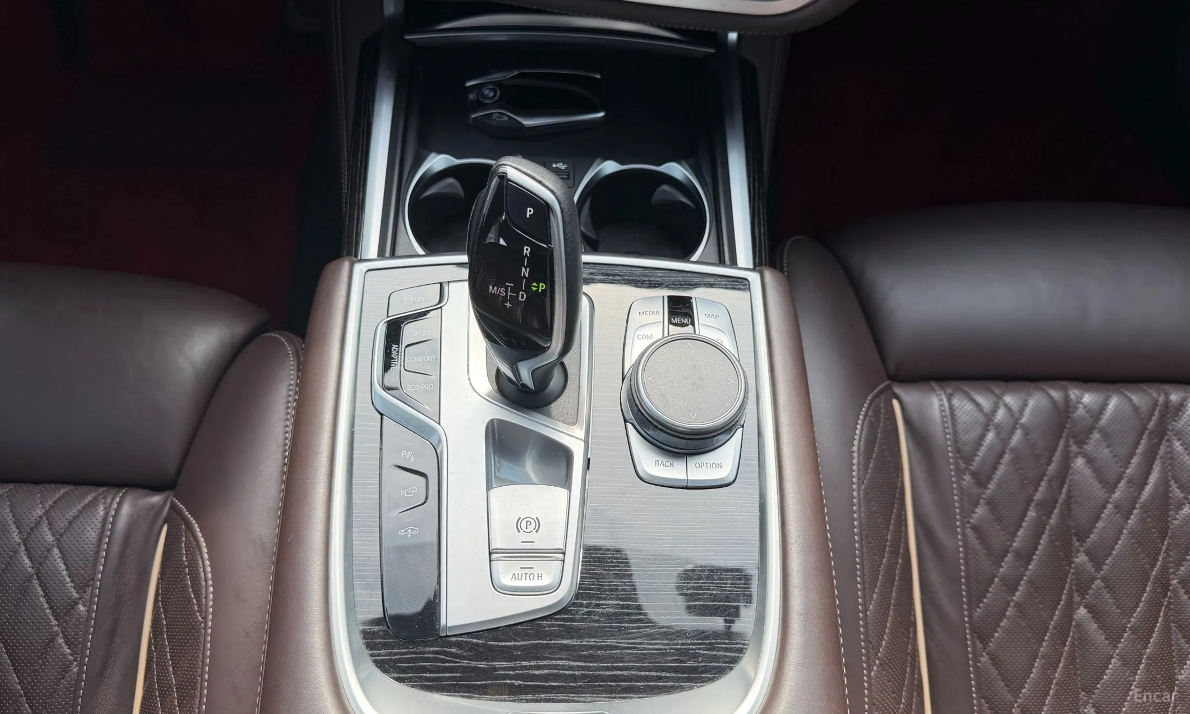 BMW 7 Series (G11) превью 9