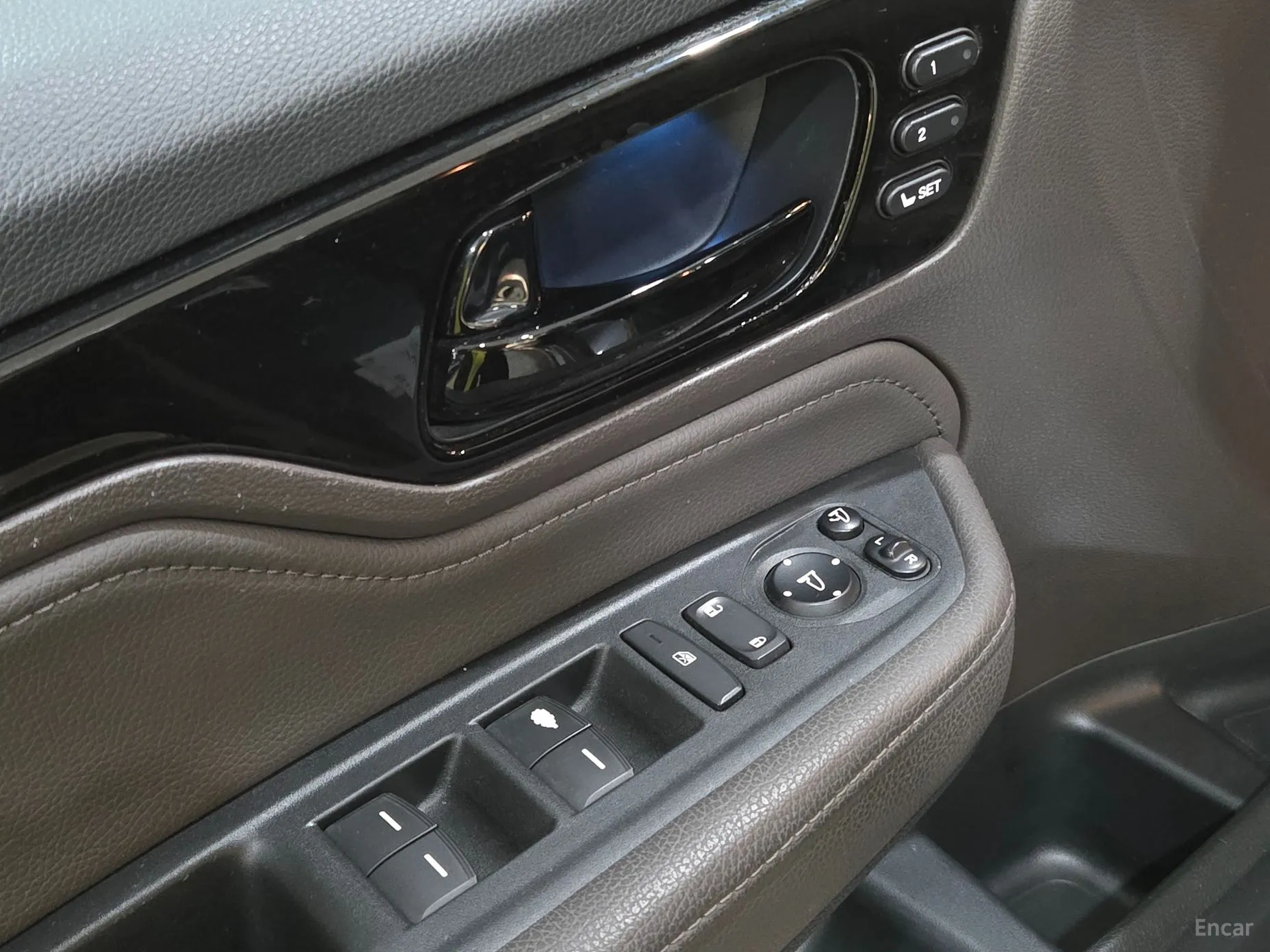 Honda Odyssey превью 15