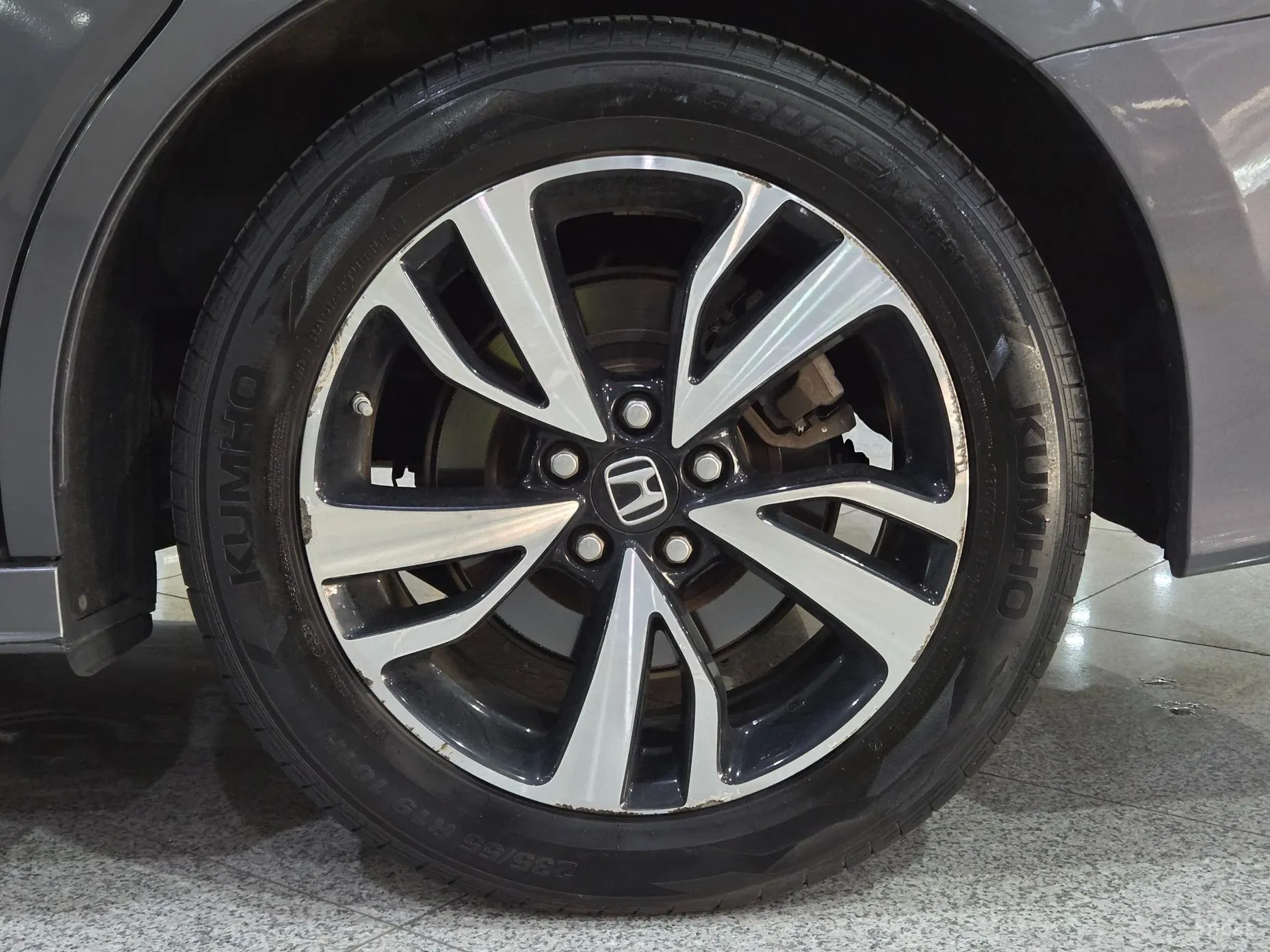Honda Odyssey превью 20