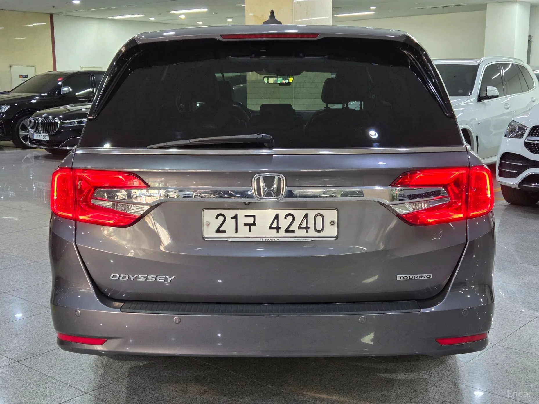 Honda Odyssey превью 4