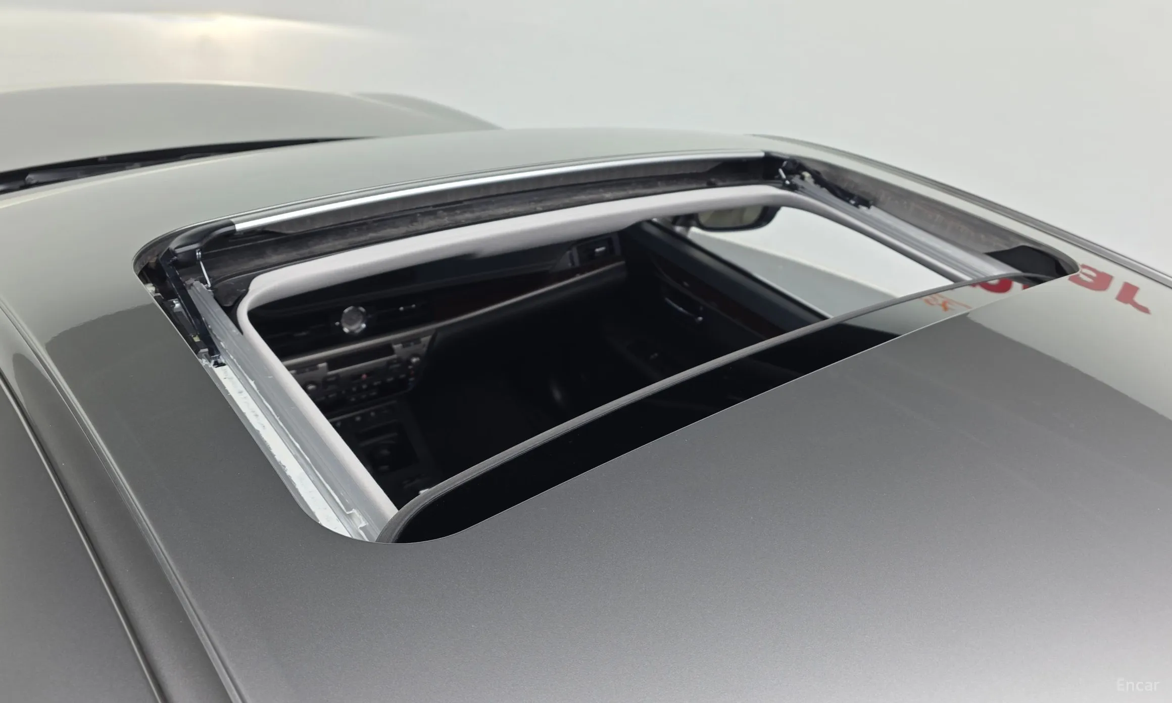 Lexus New ES300h превью 19