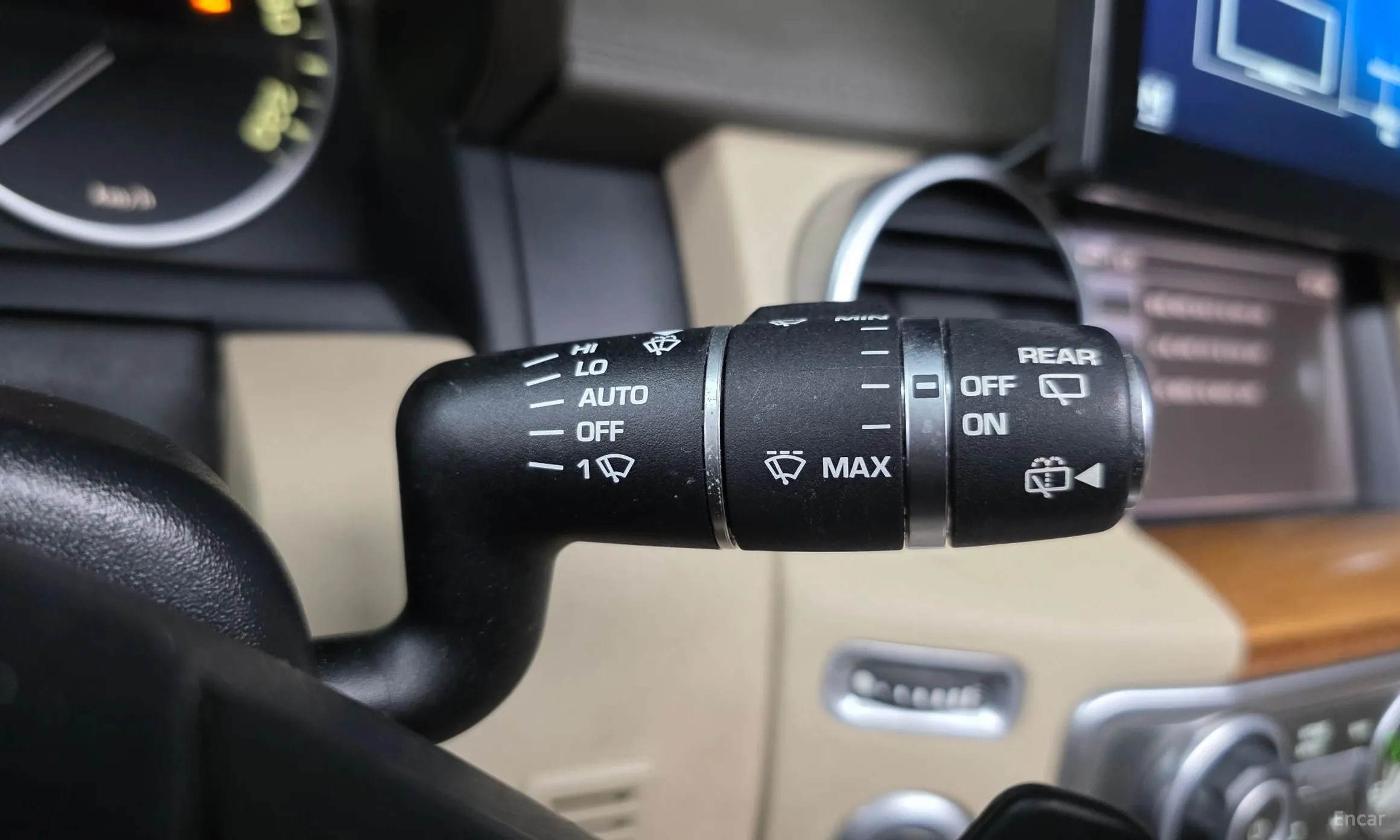 Land Rover Discovery 4 превью 17