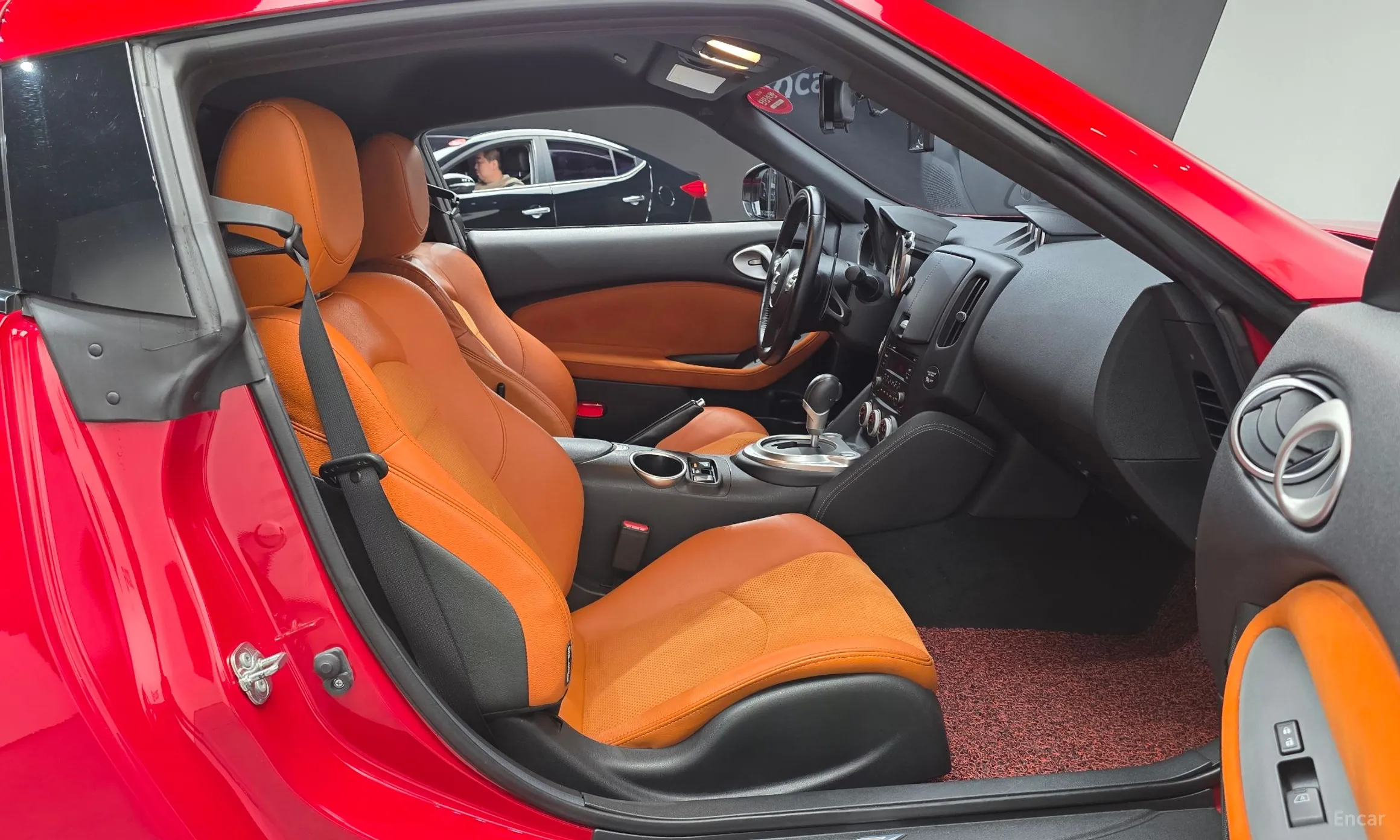 Nissan 370Z превью 10