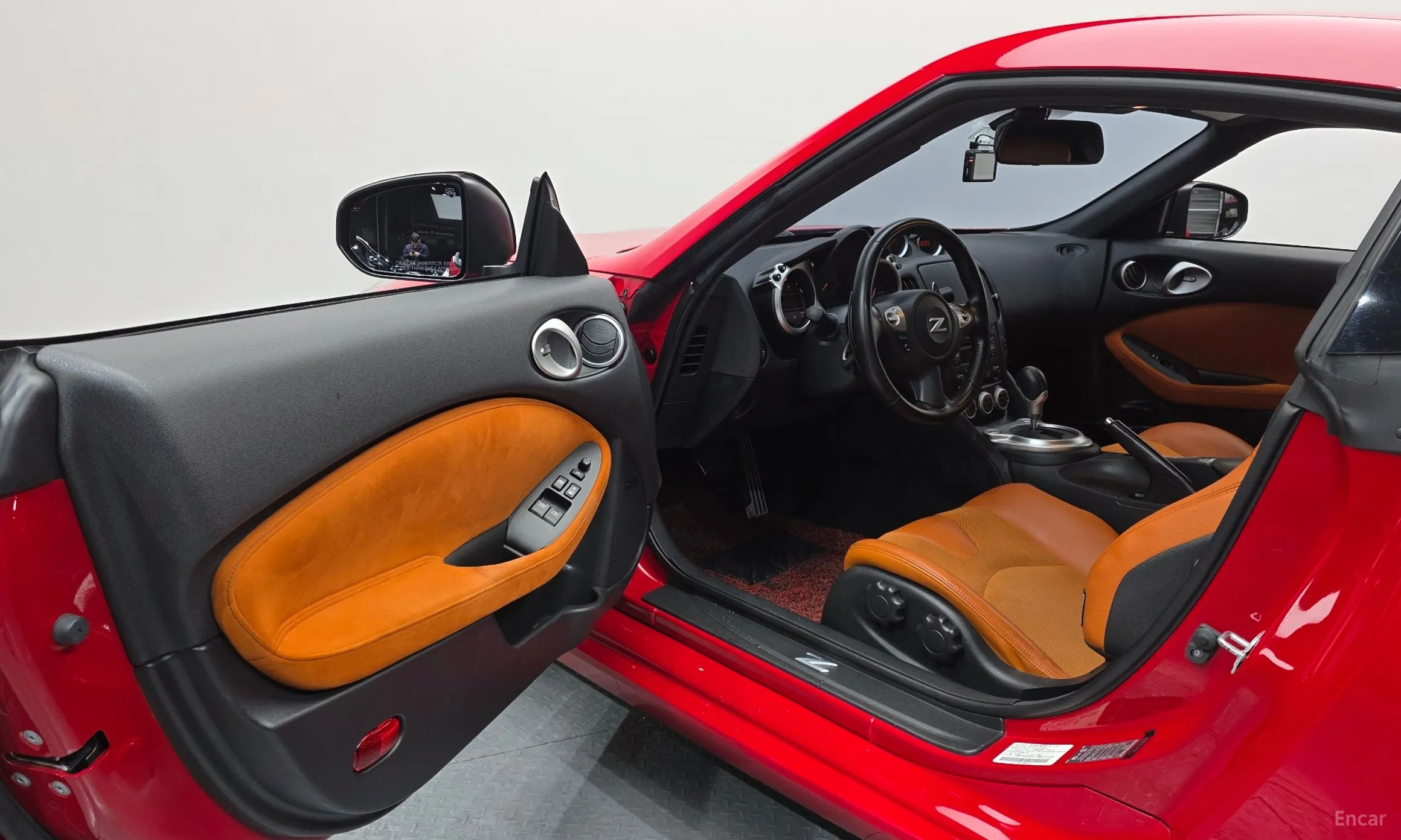 Nissan 370Z превью 11
