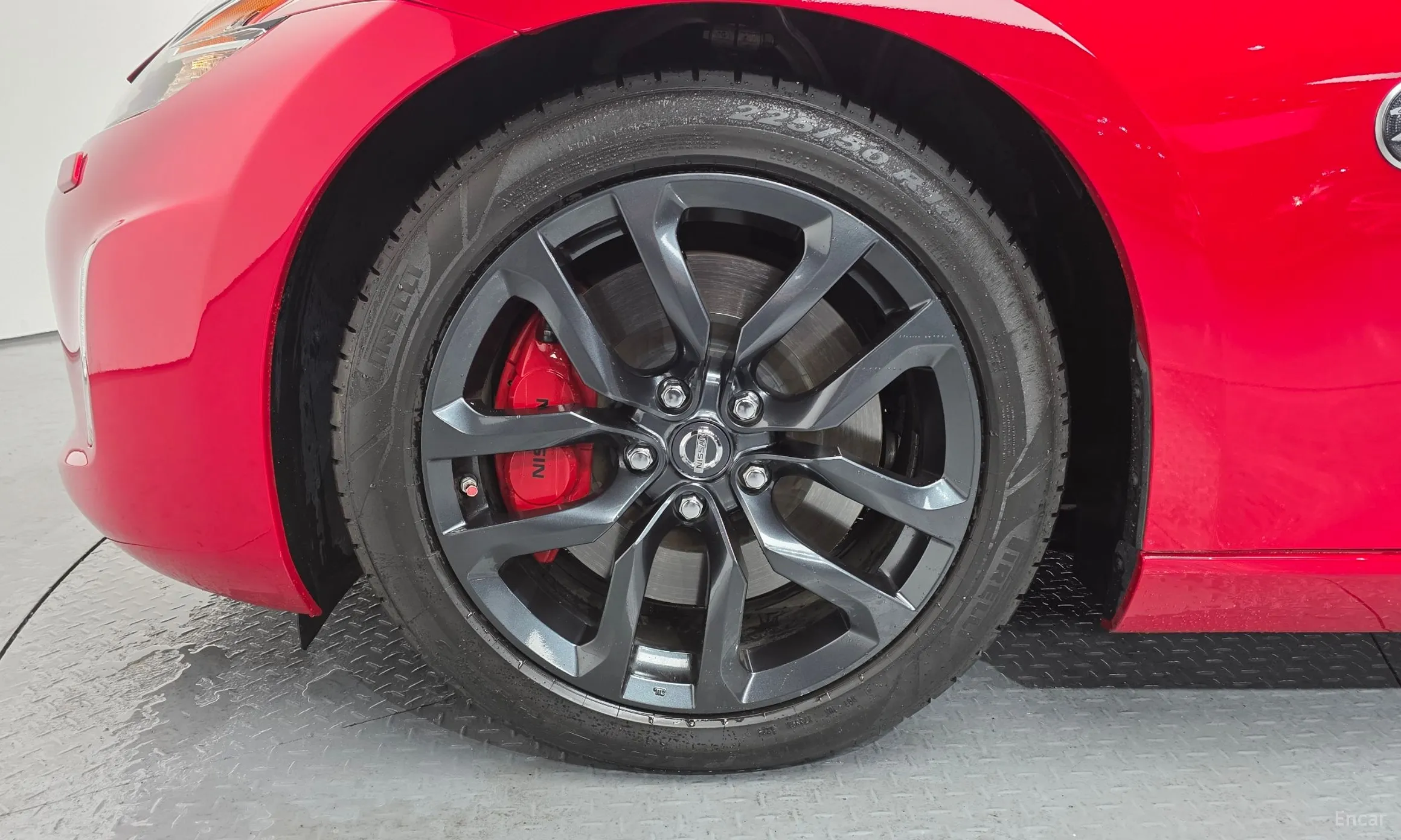 Nissan 370Z превью 5