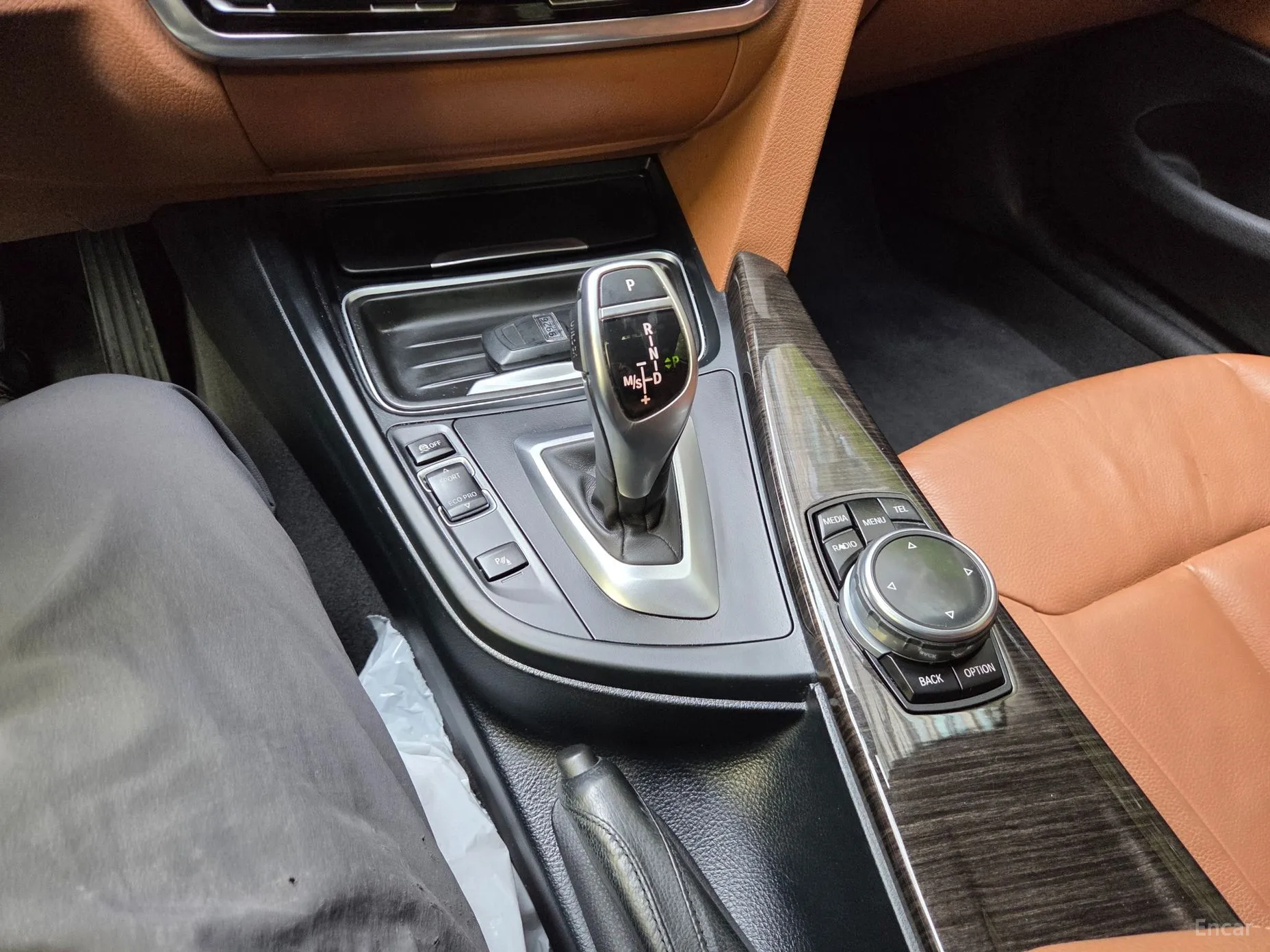 BMW Series 4 (F32) превью 14