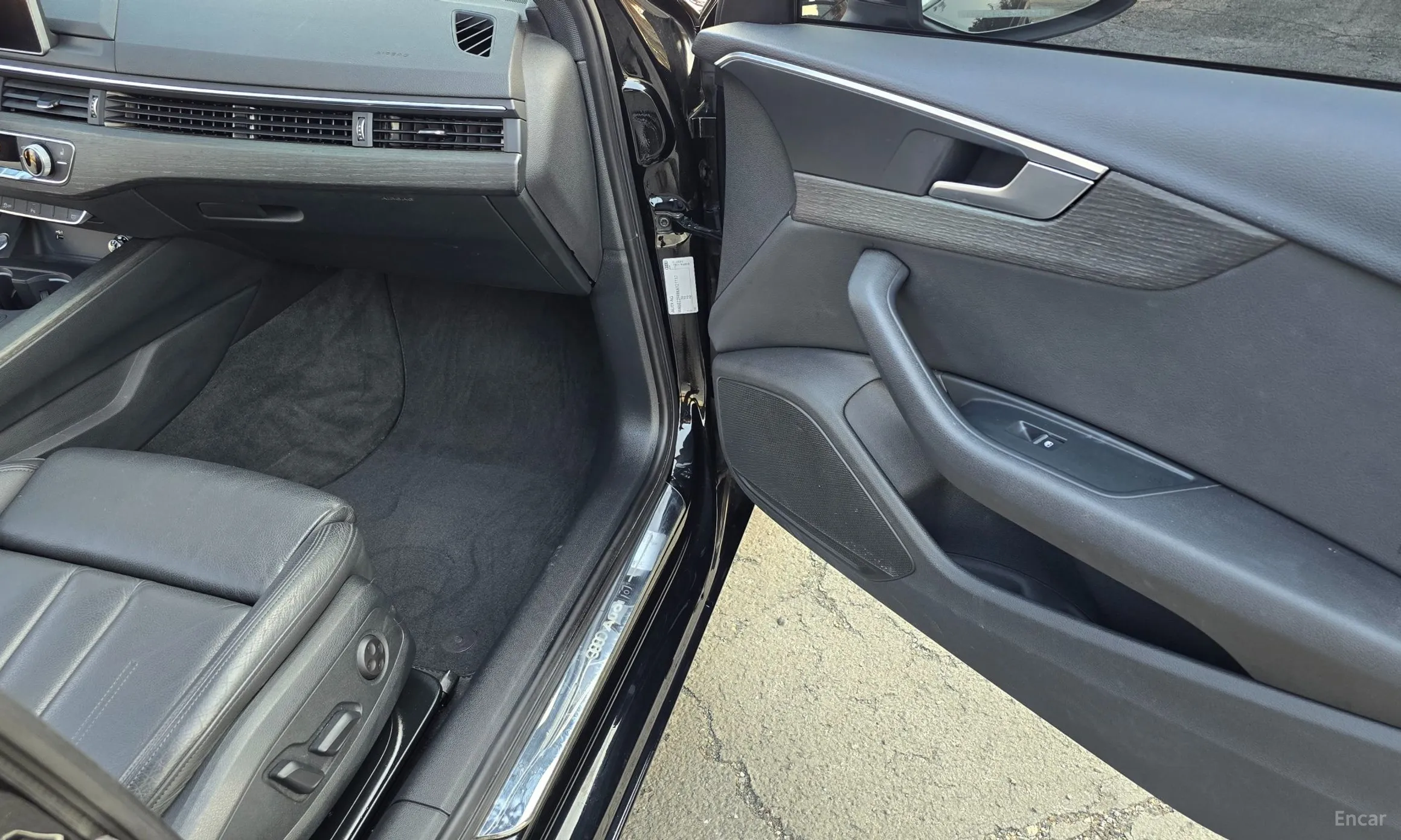 Audi A4 (B9) превью 12