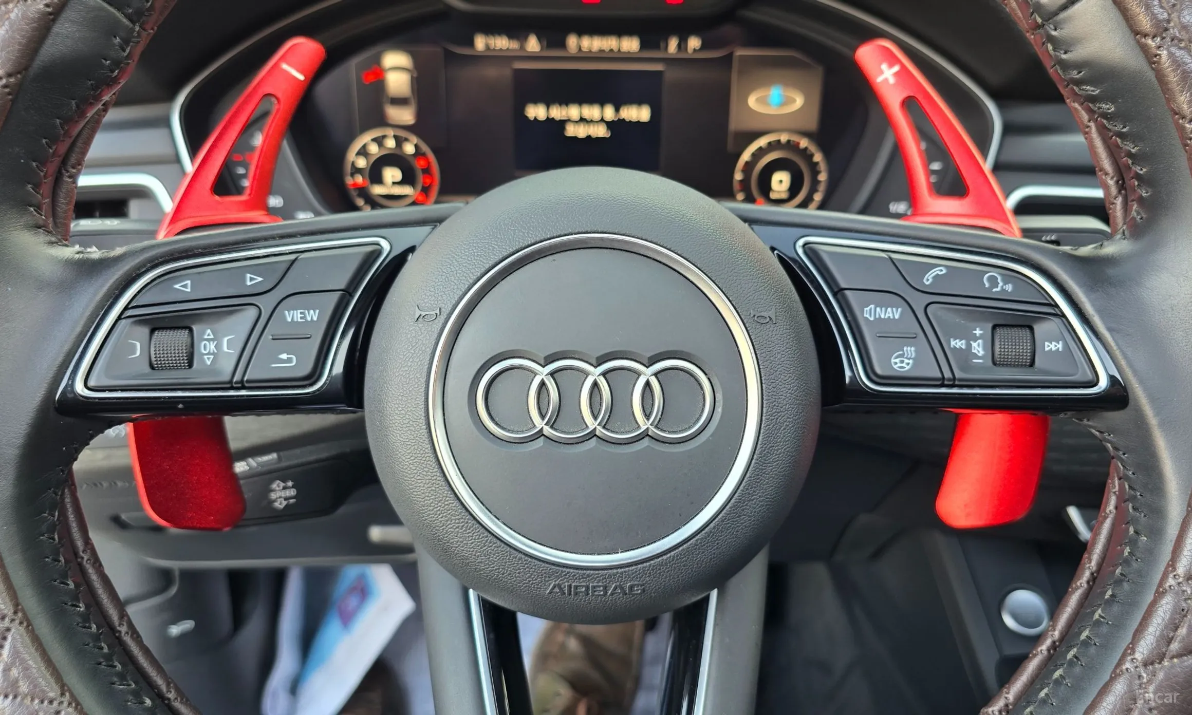 Audi A4 (B9) превью 20