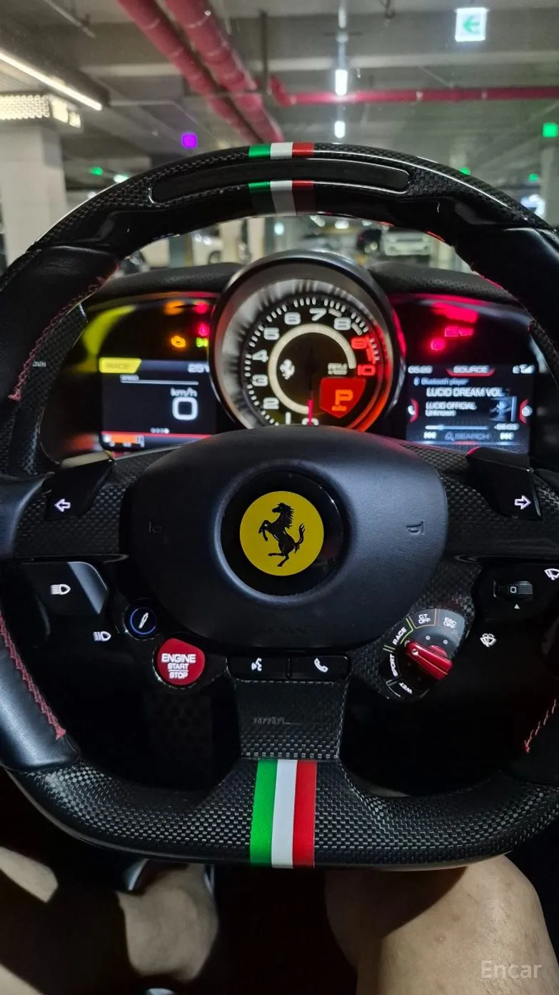 Ferrari 812 Superfast превью 11