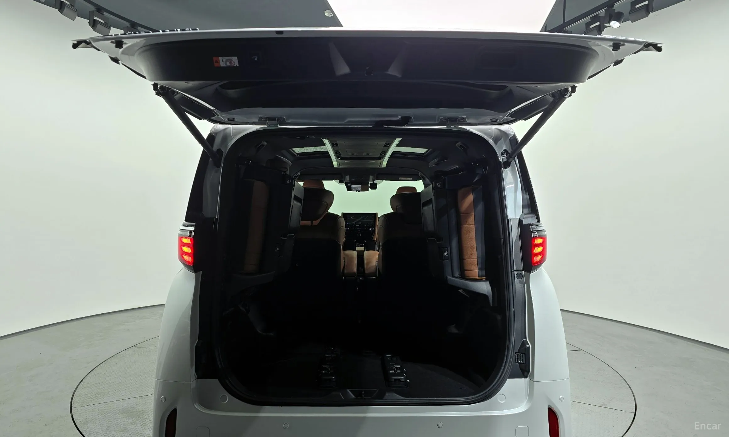 Toyota Alphard 4th Generation превью 20