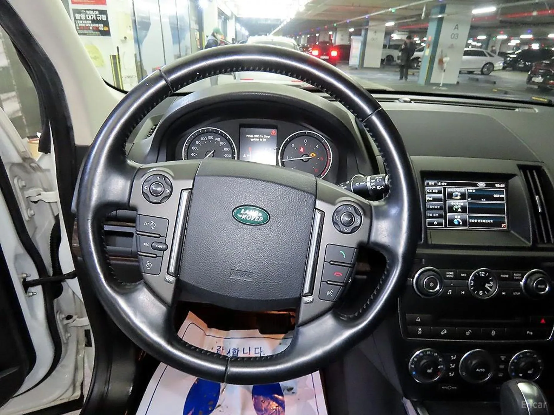 Land Rover Freelander 2 превью 8