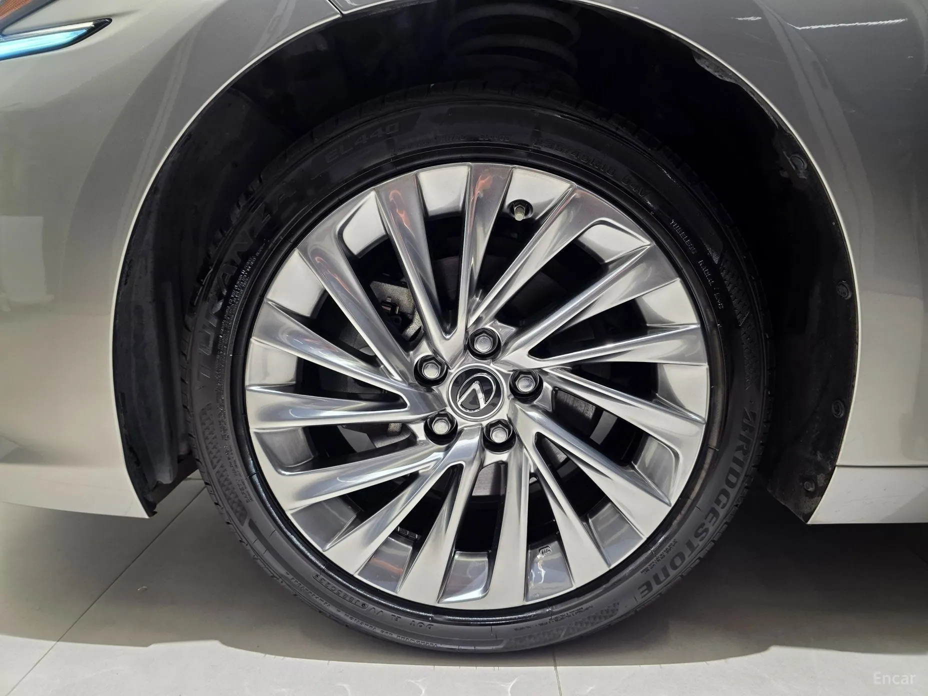 Lexus ES300h 7th Generation превью 5