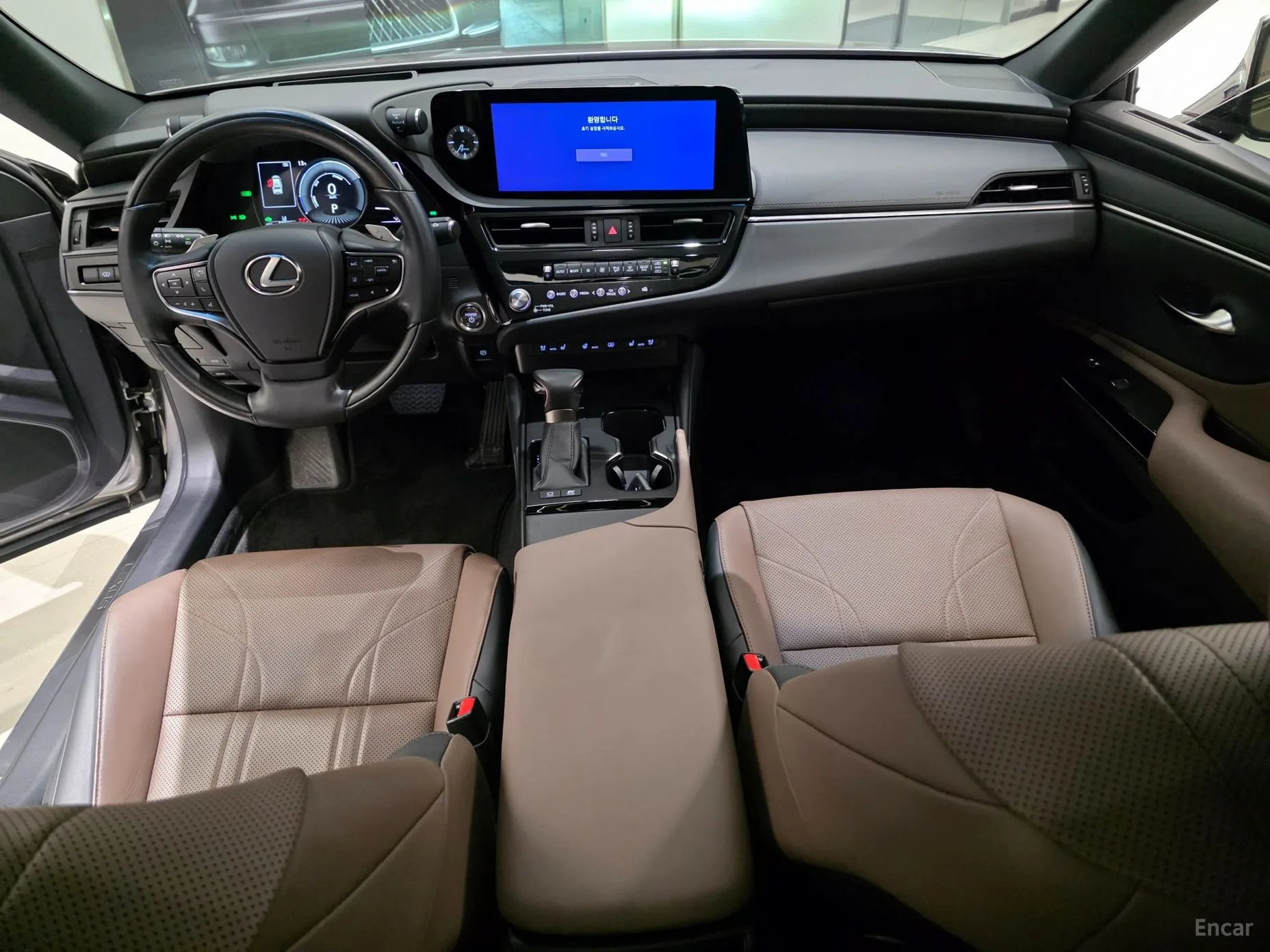 Lexus ES300h 7th Generation превью 7