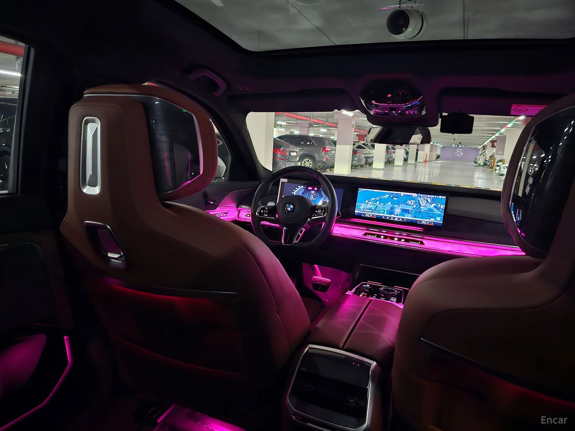 BMW 7 Series (G70) превью 5